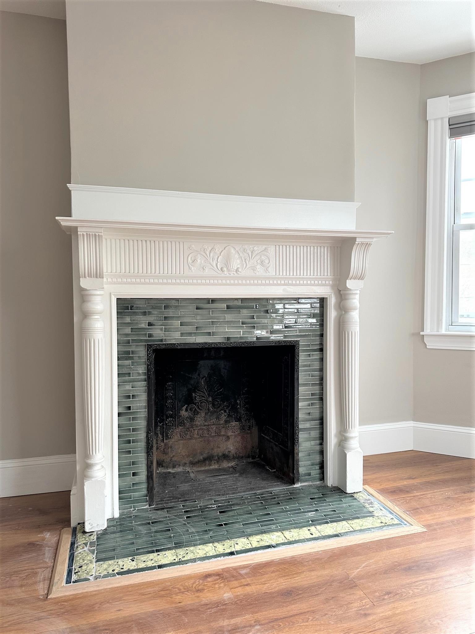 35 College Ave, Medford