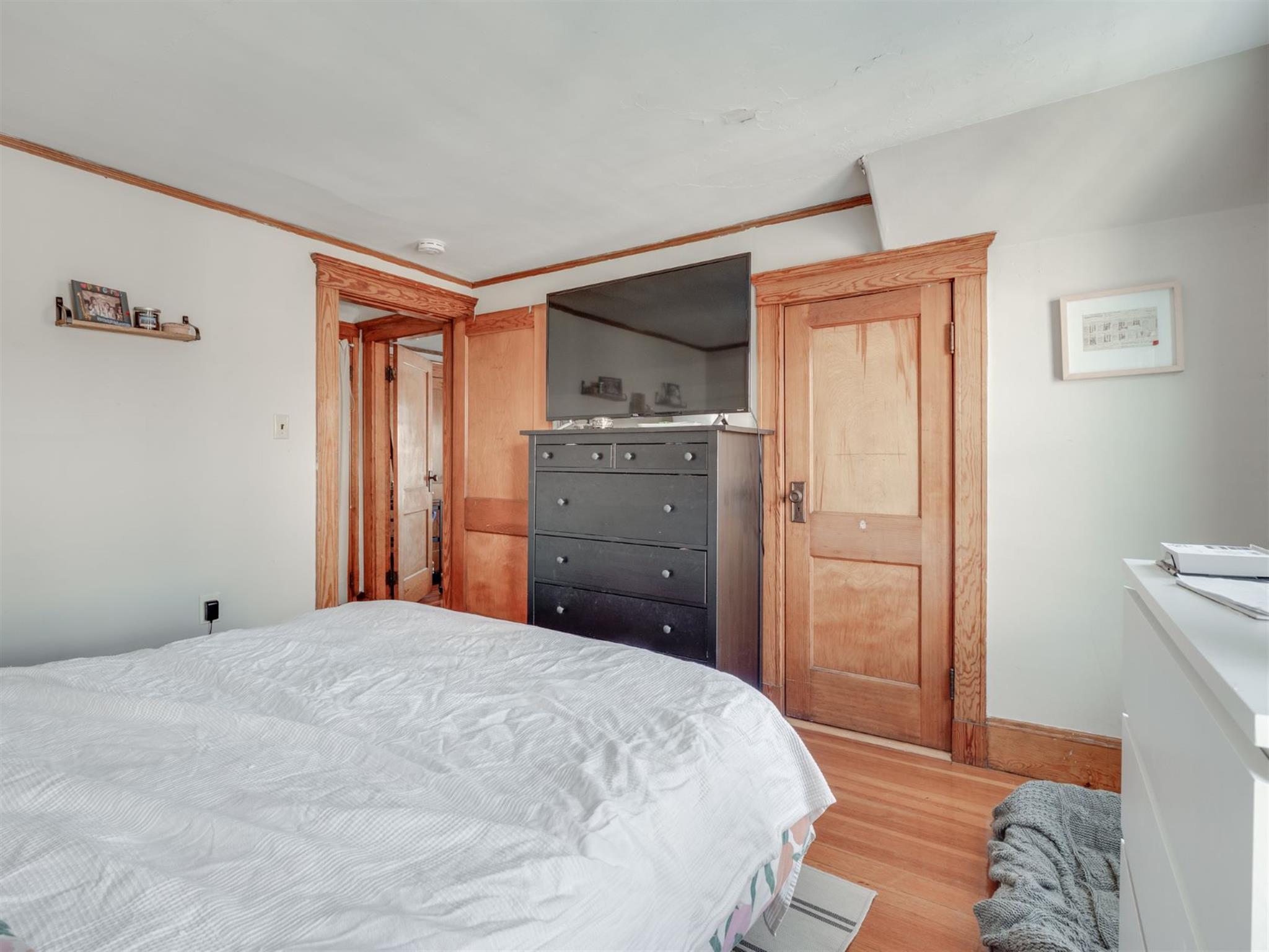 60 Powder House Blvd, Davis Square