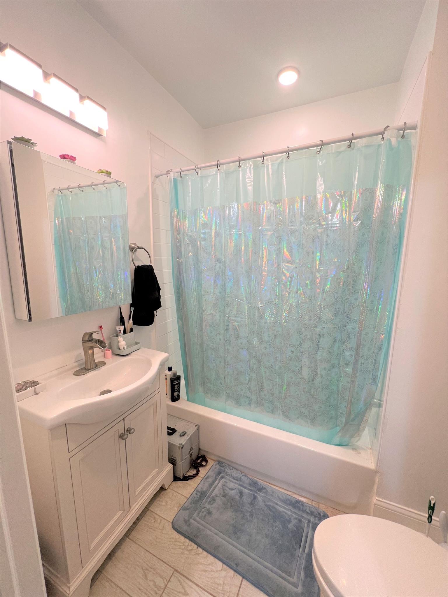 2 Otis St, East Somerville