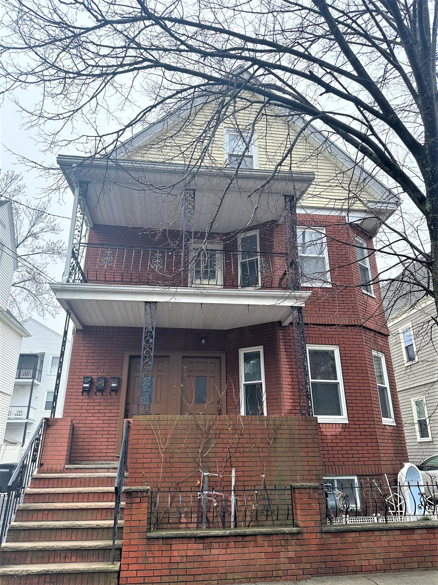 50 Prichard Ave, Ball Square