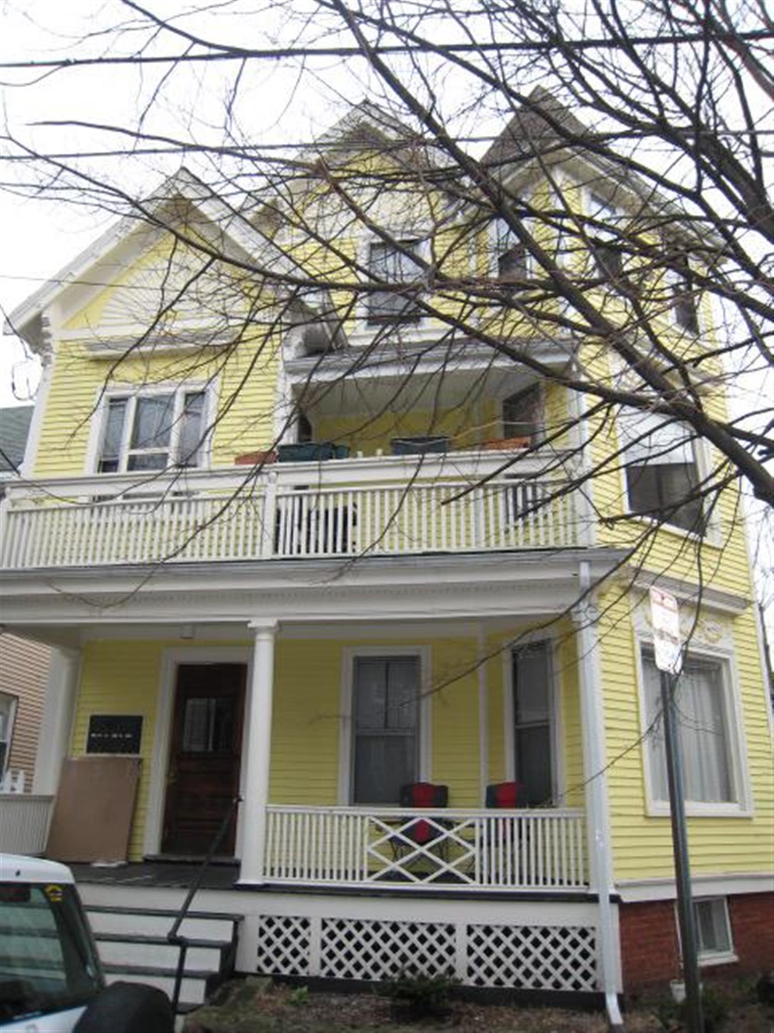 3 Lee St, Magoun Square