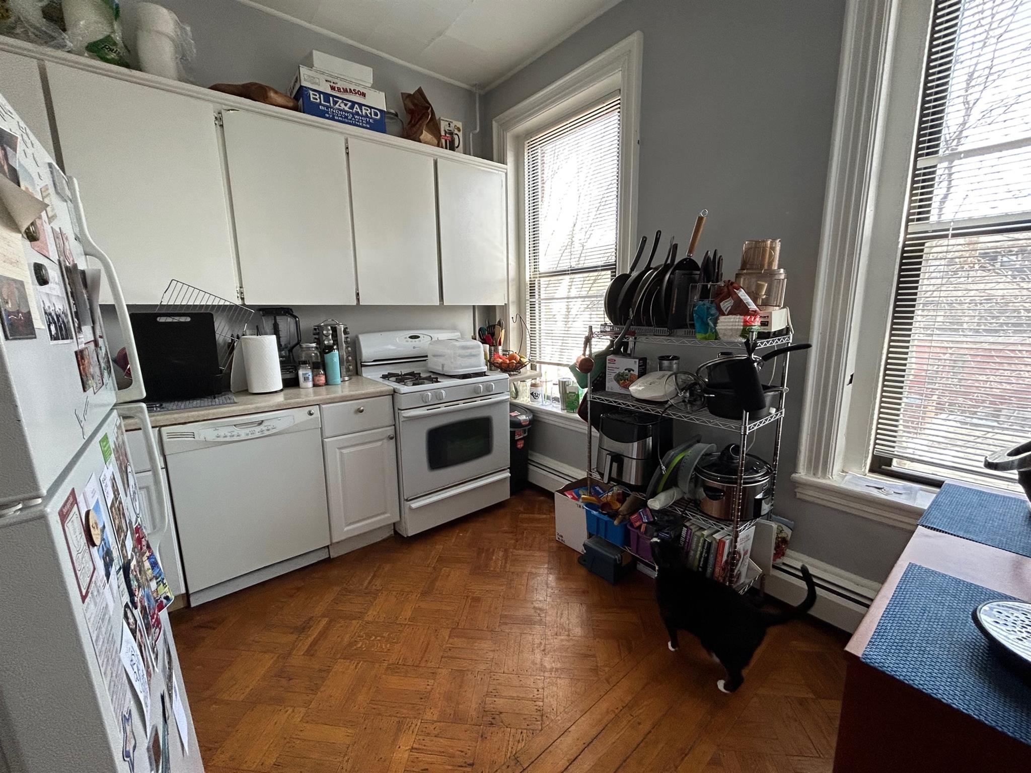 57 Adams St, Winter Hill