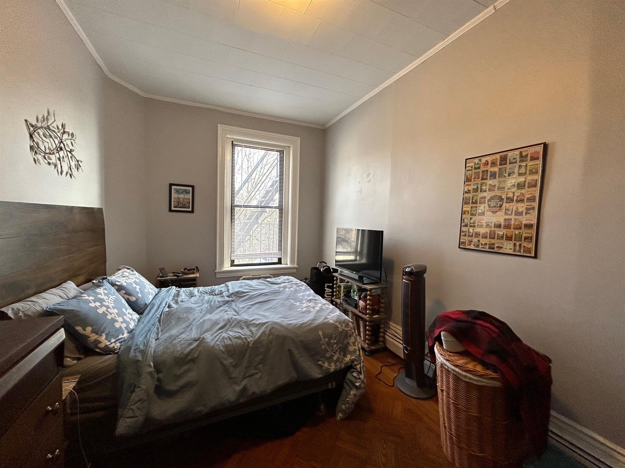 57 Adams St, Winter Hill