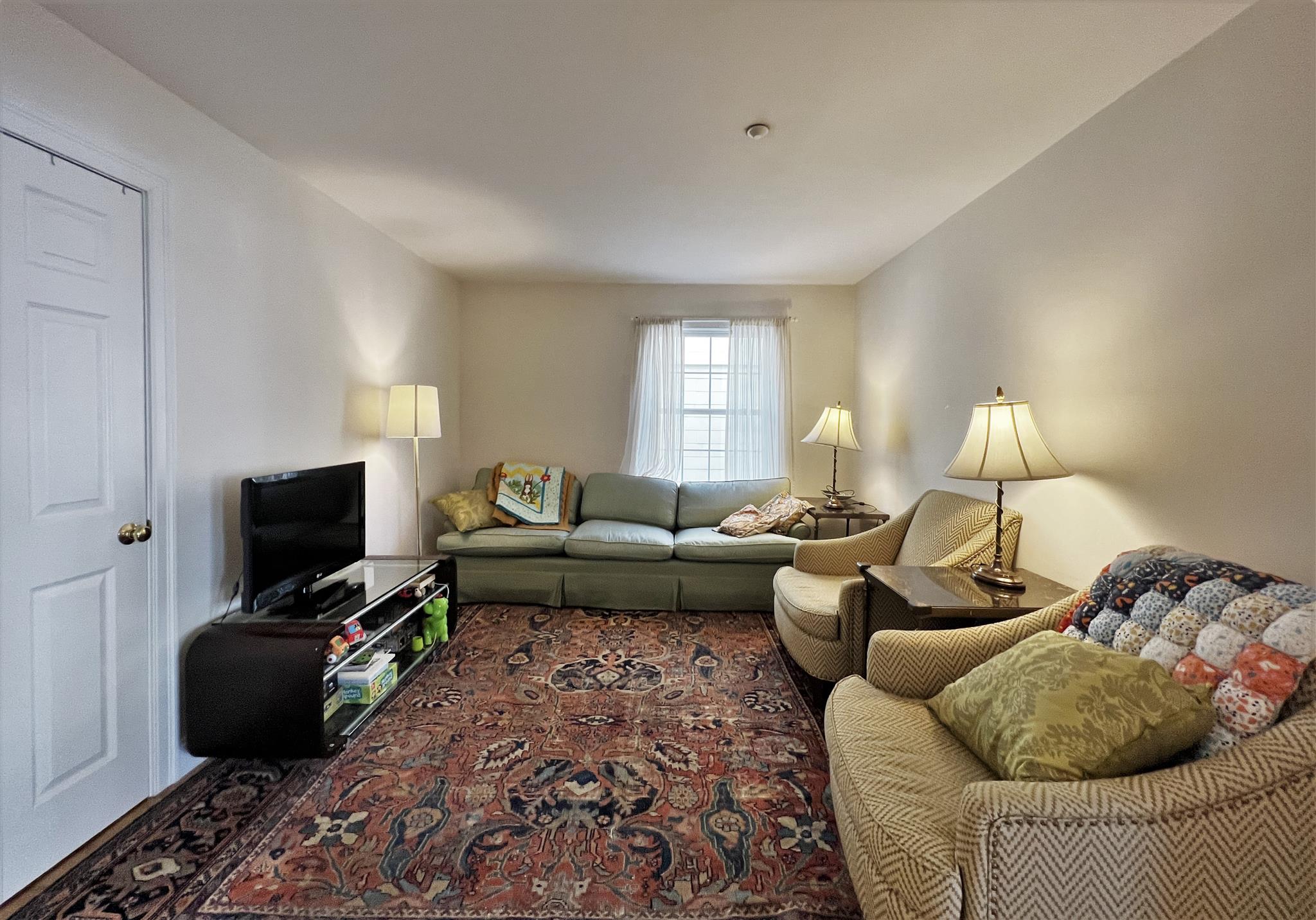 91 Pearson Ave, Davis Square