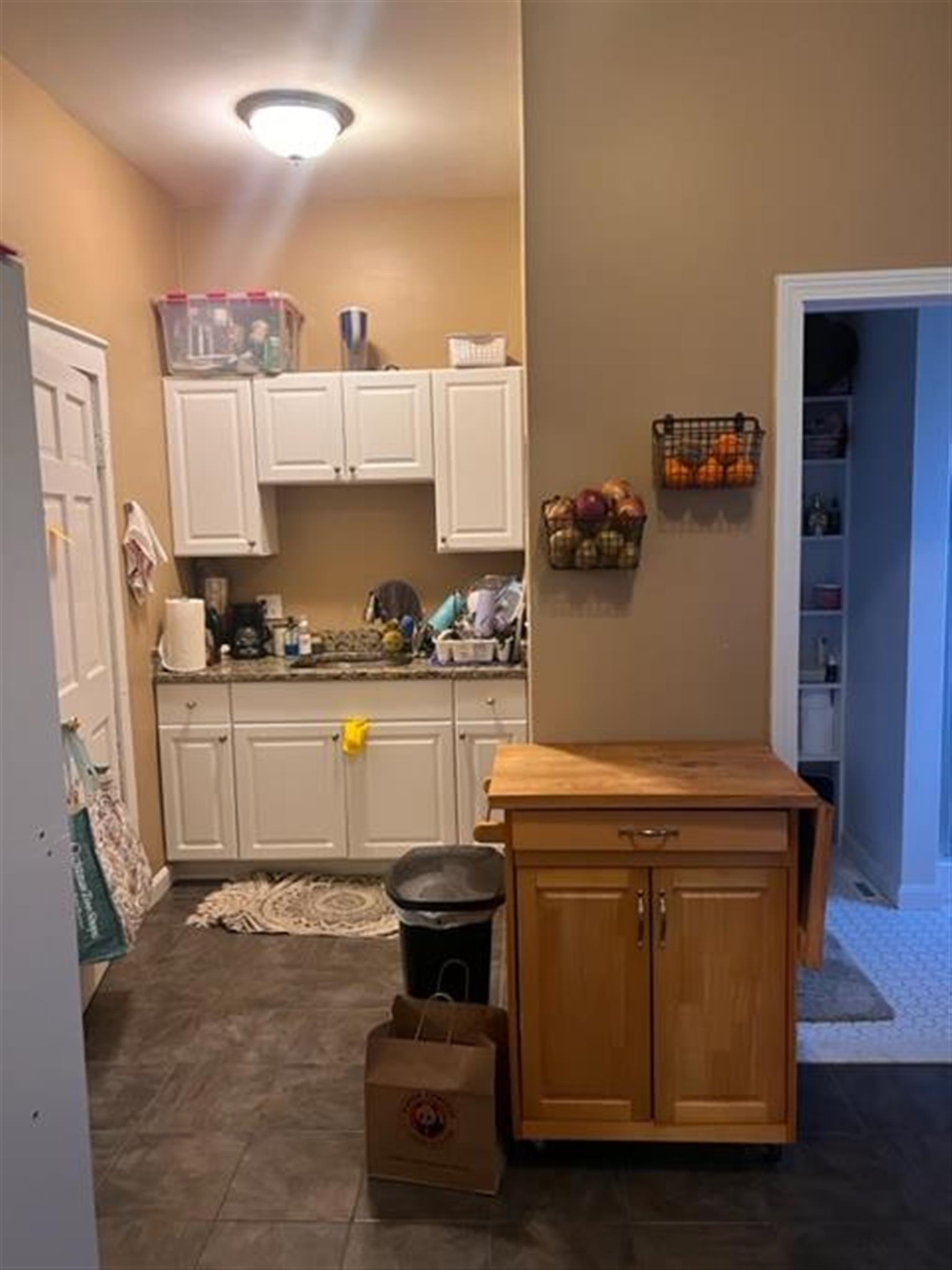 77 Bonair St, East Somerville