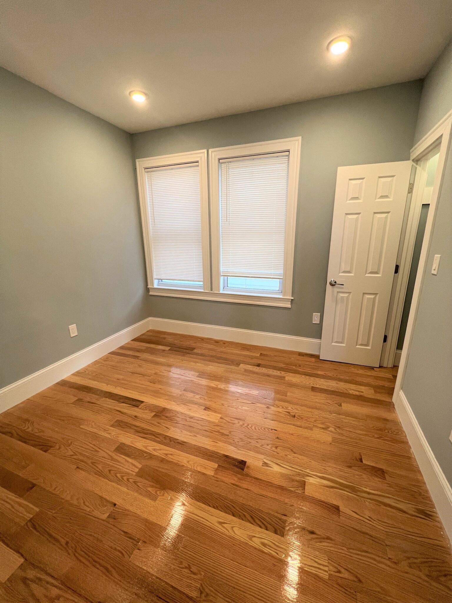 75 Winchester St, Medford