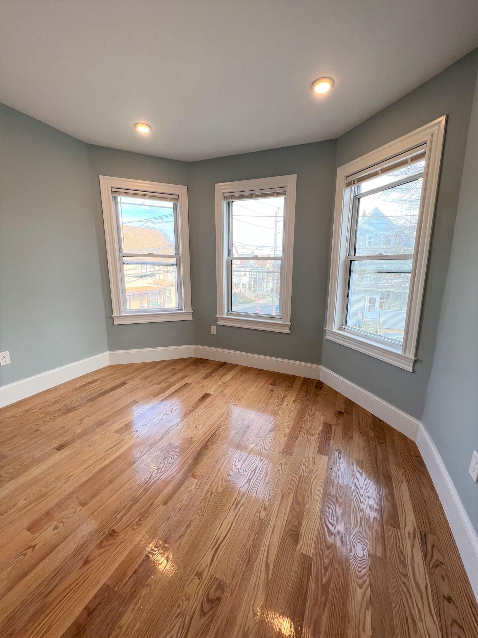 75 Winchester St, Medford