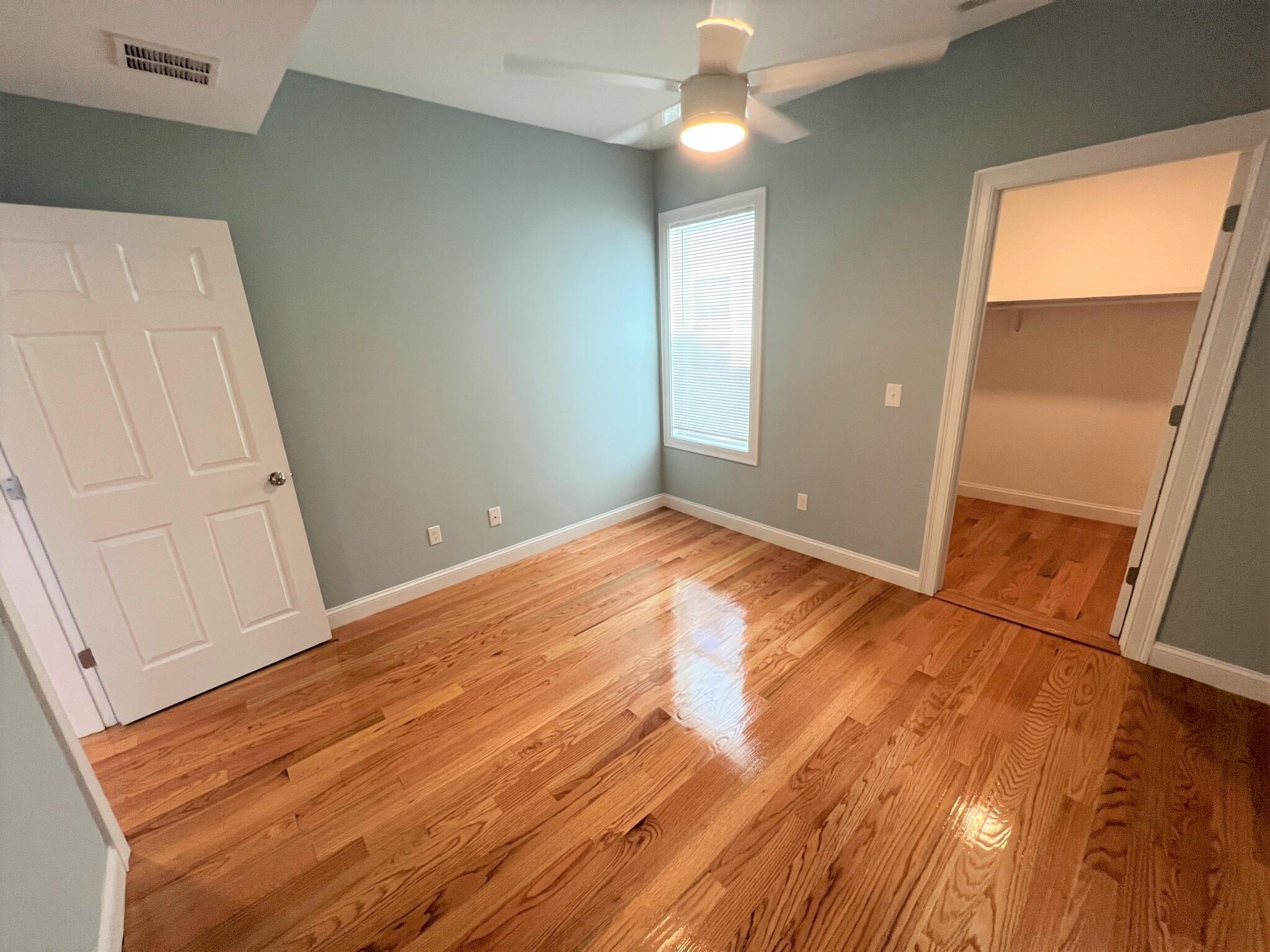 126 Cross St, East Somerville