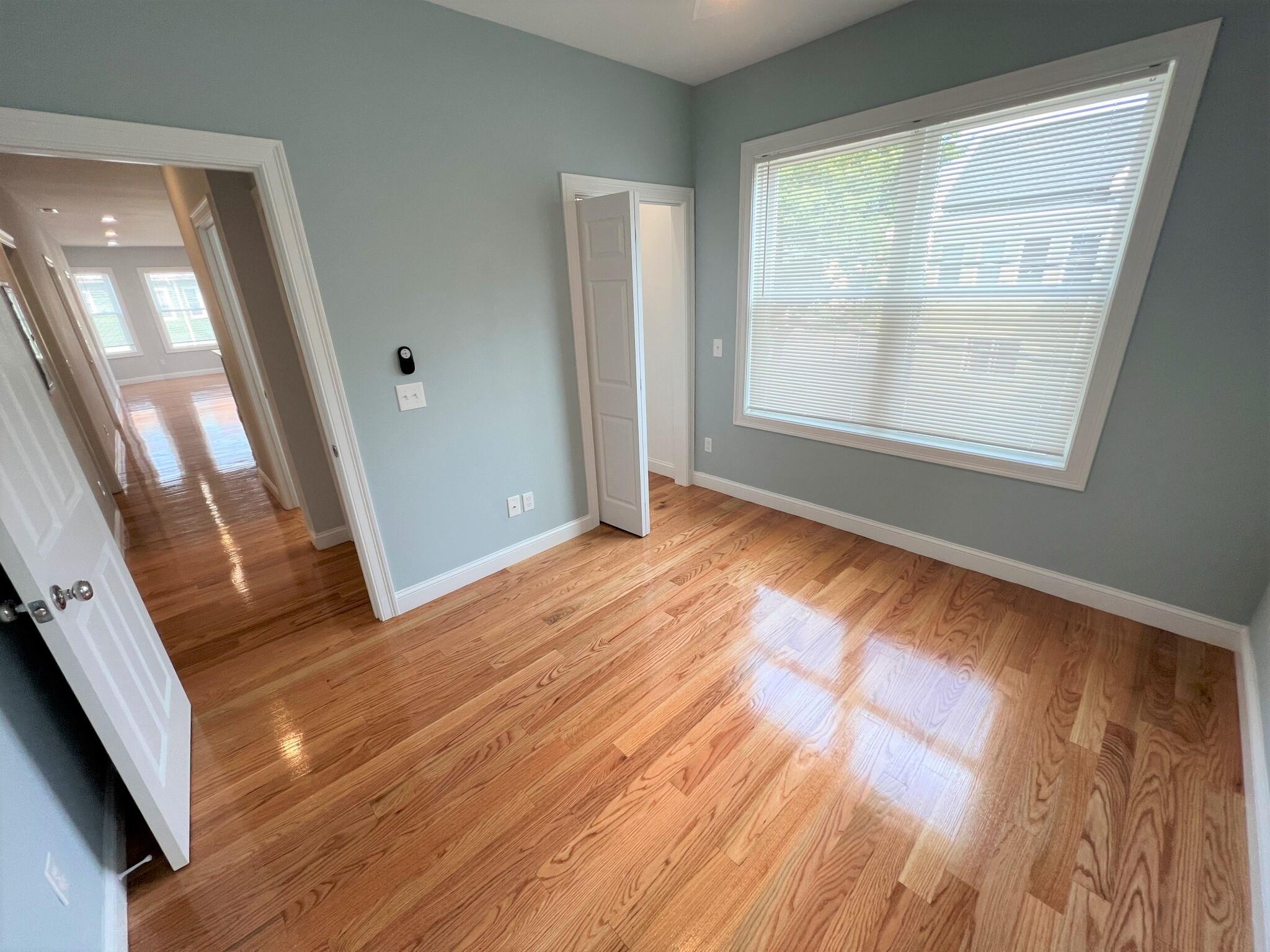 126 Cross St, East Somerville