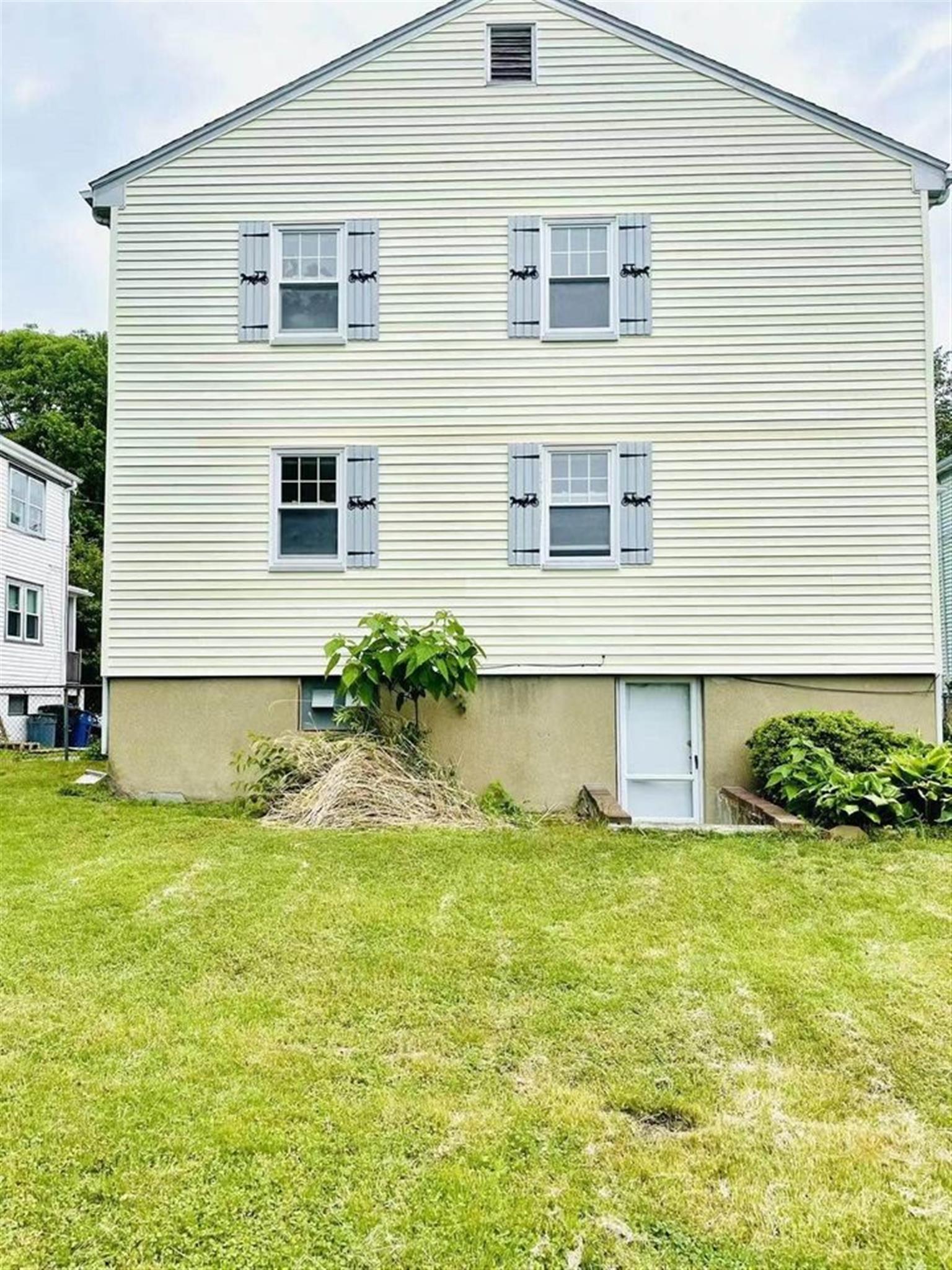 128 Varnum St, Arlington