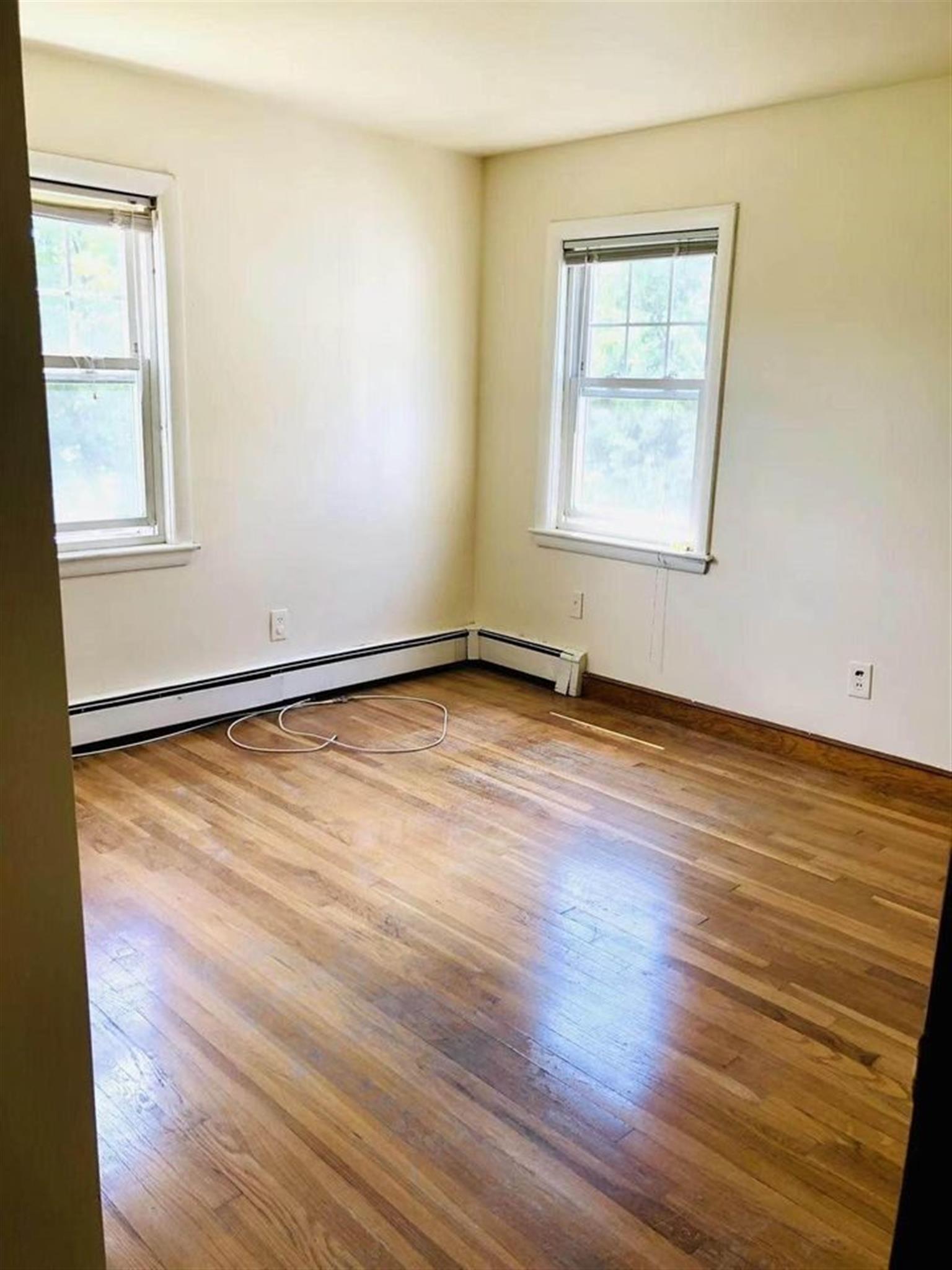 128 Varnum St, Arlington