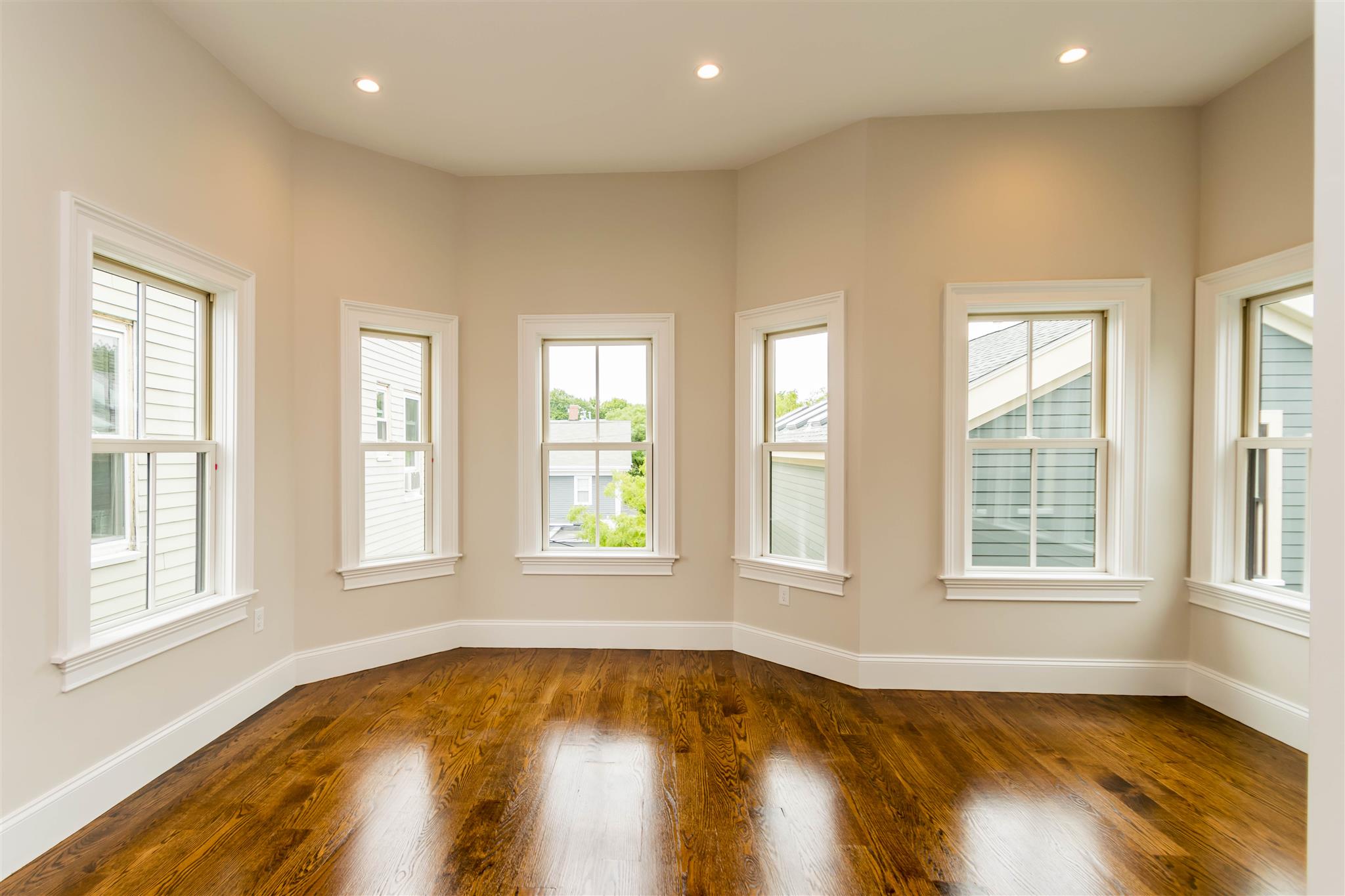 124 Columbia St, Central Square