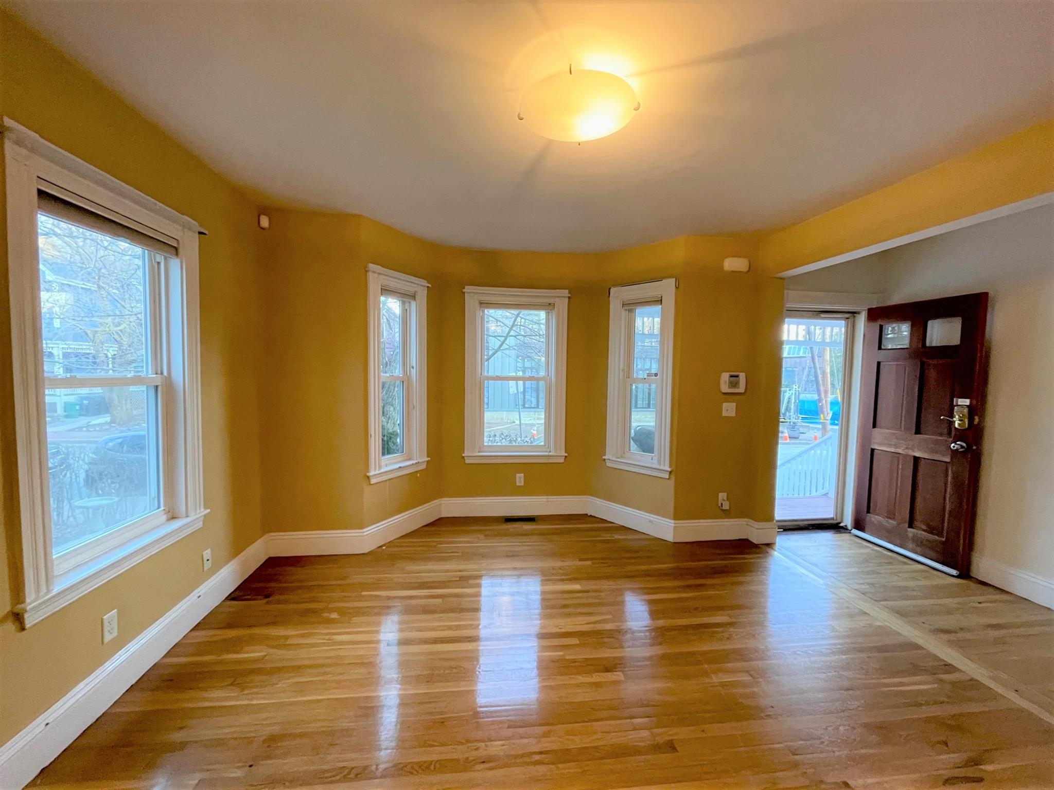 57 Creighton St, Porter Square