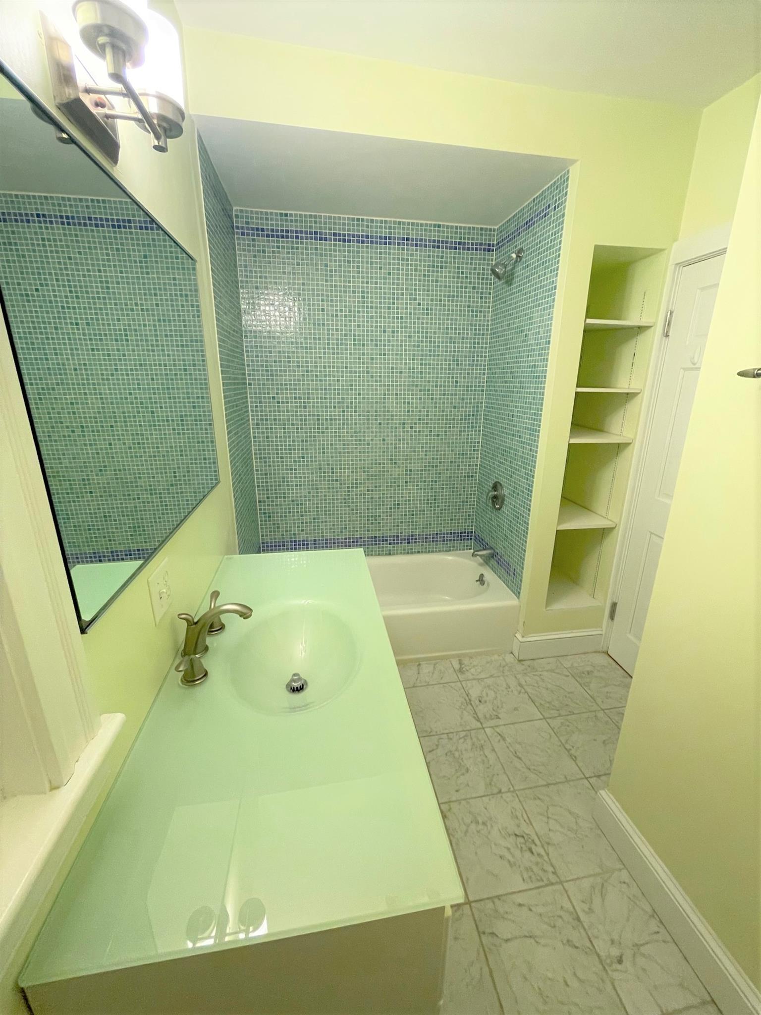 57 Creighton St, Porter Square