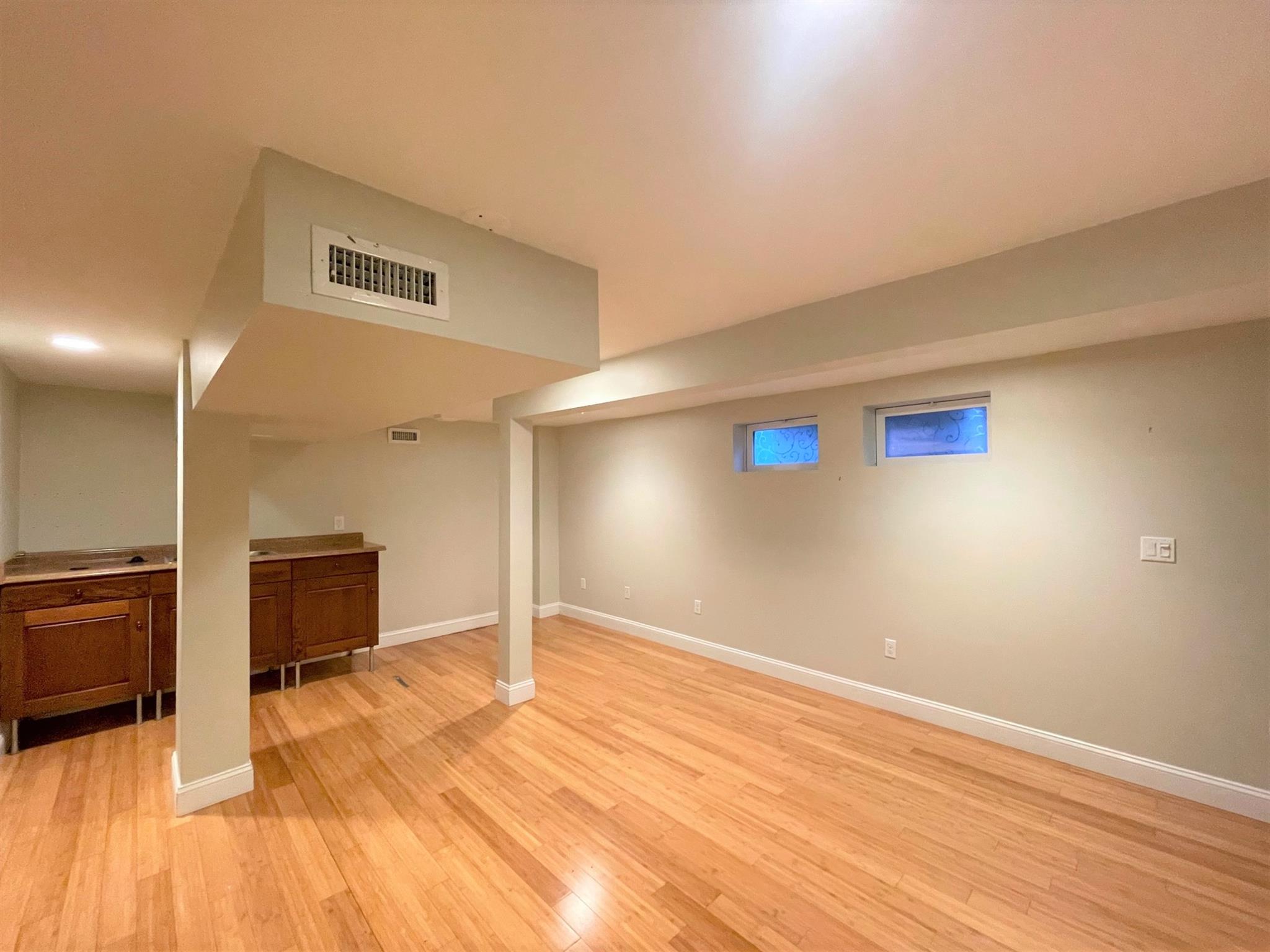 57 Creighton St, Porter Square