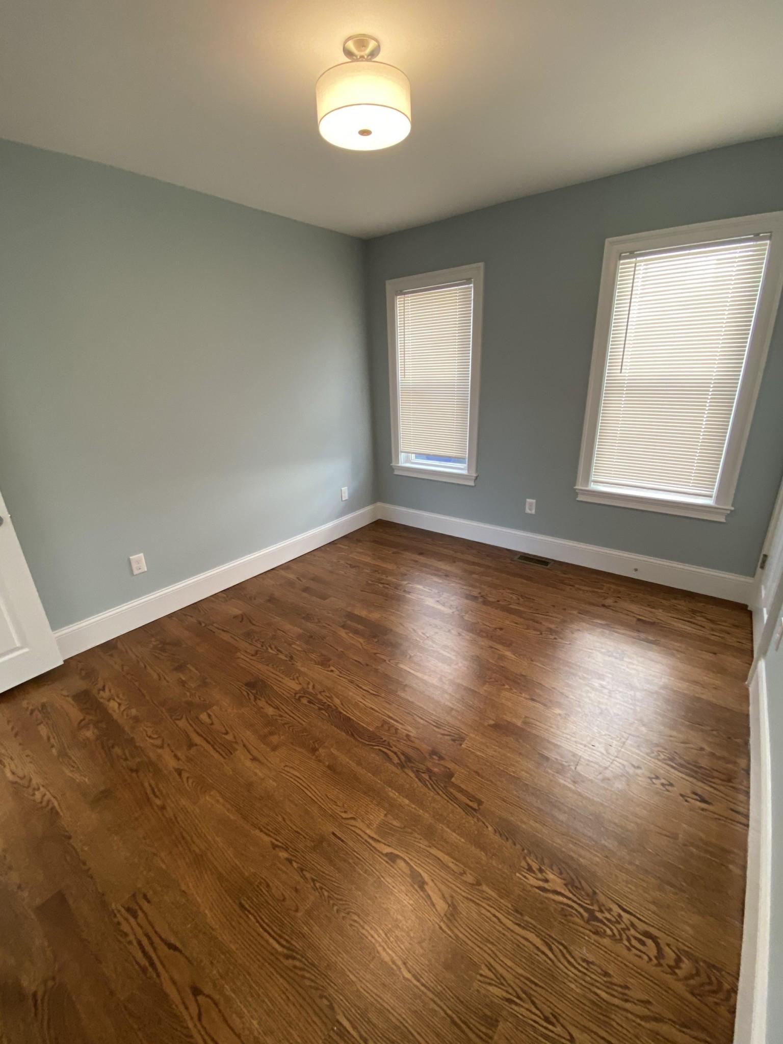 5 Hamilton Rd, Teele Square