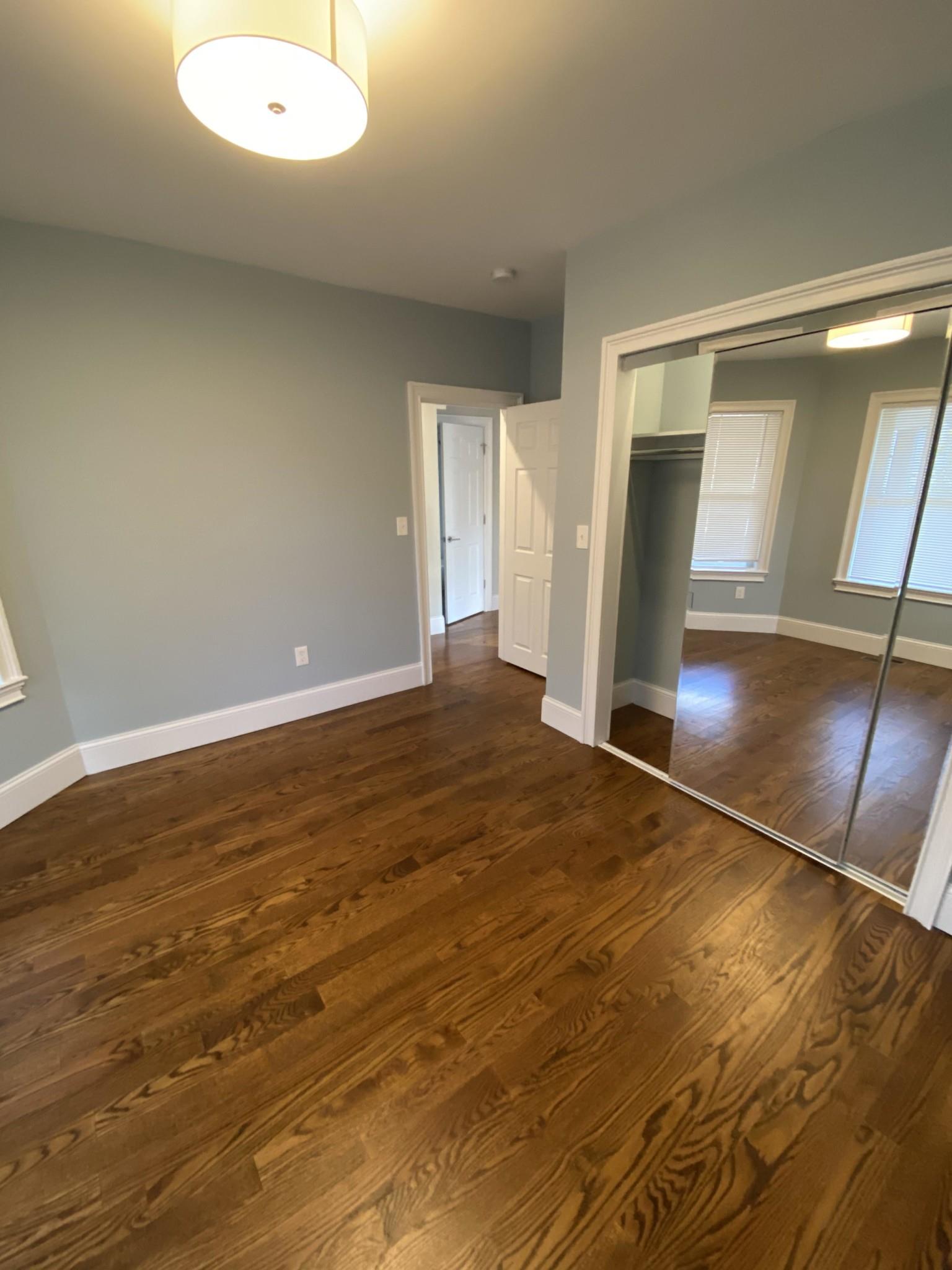 5 Hamilton Rd, Teele Square