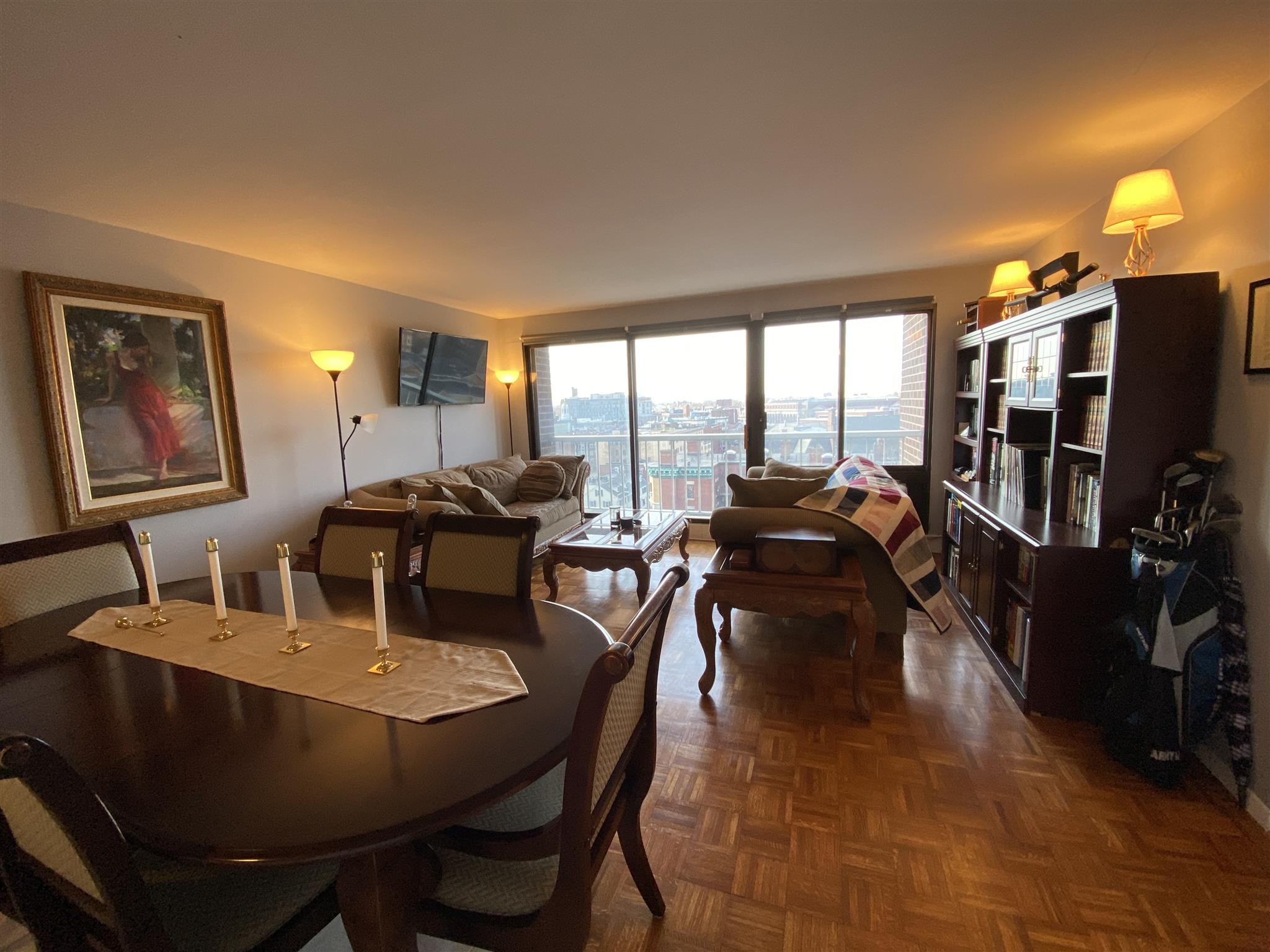 1105 Massachusetts Ave, Harvard Square