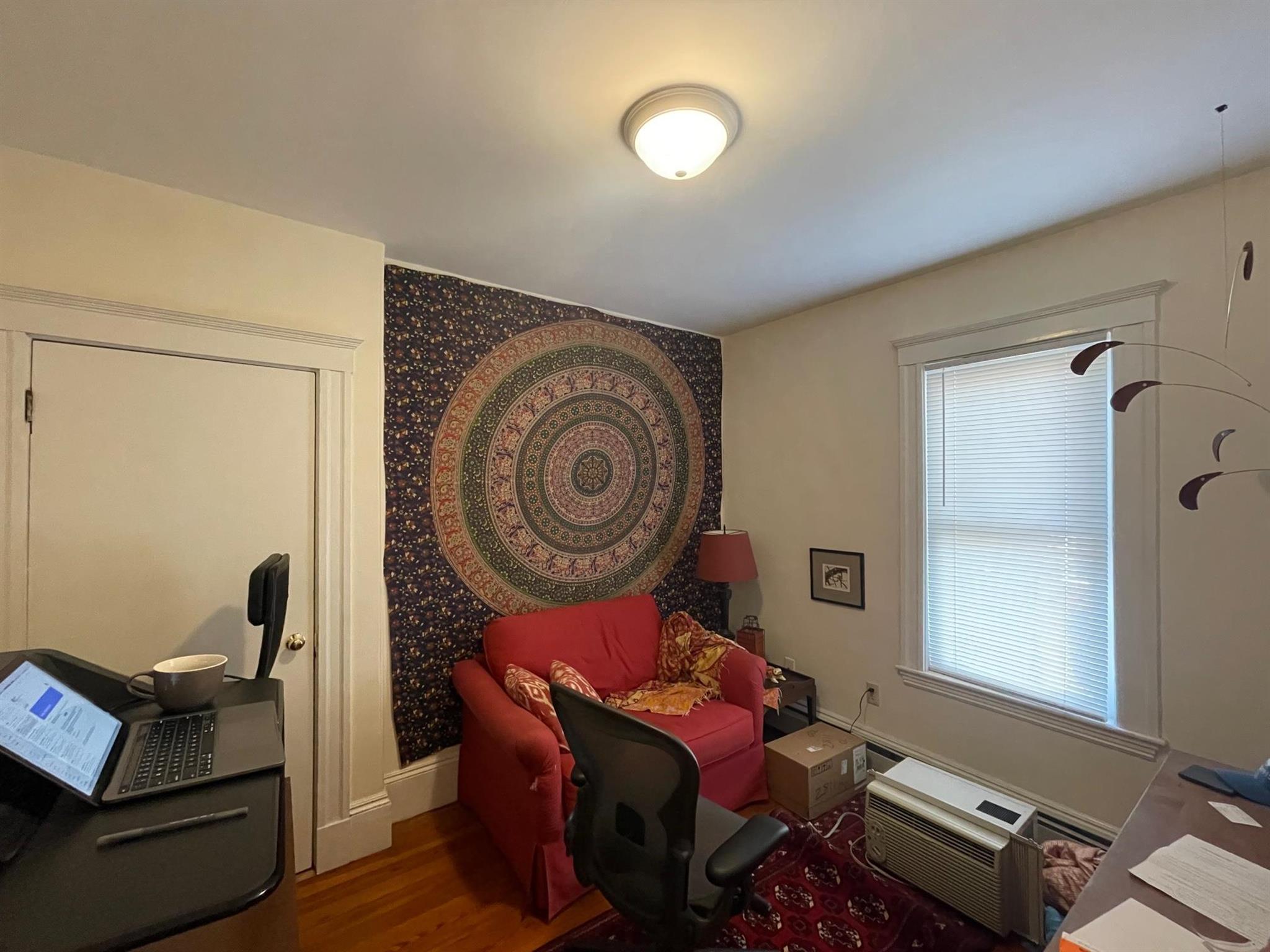 17 Belmont Sq, Porter Square