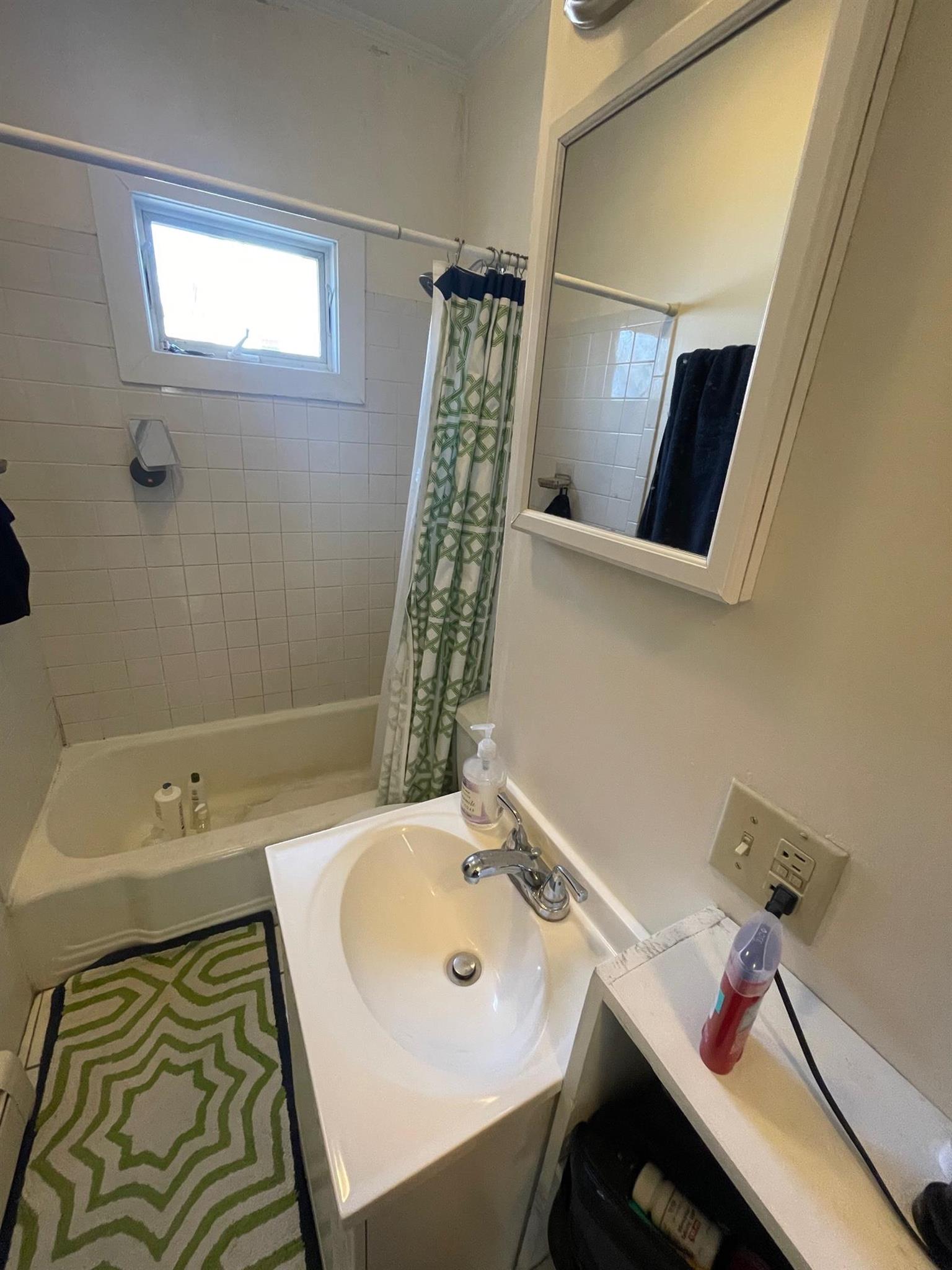 17 Belmont Sq, Porter Square