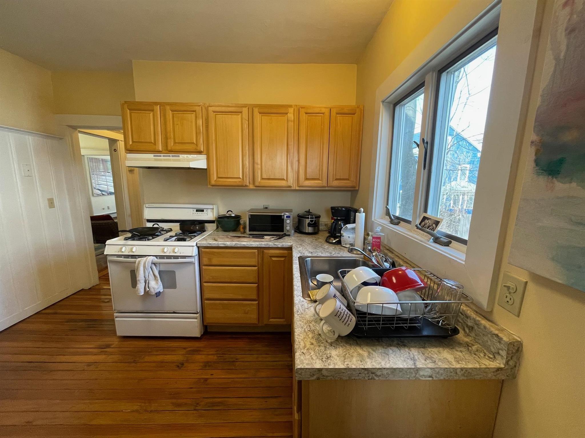 17 Belmont Sq, Porter Square