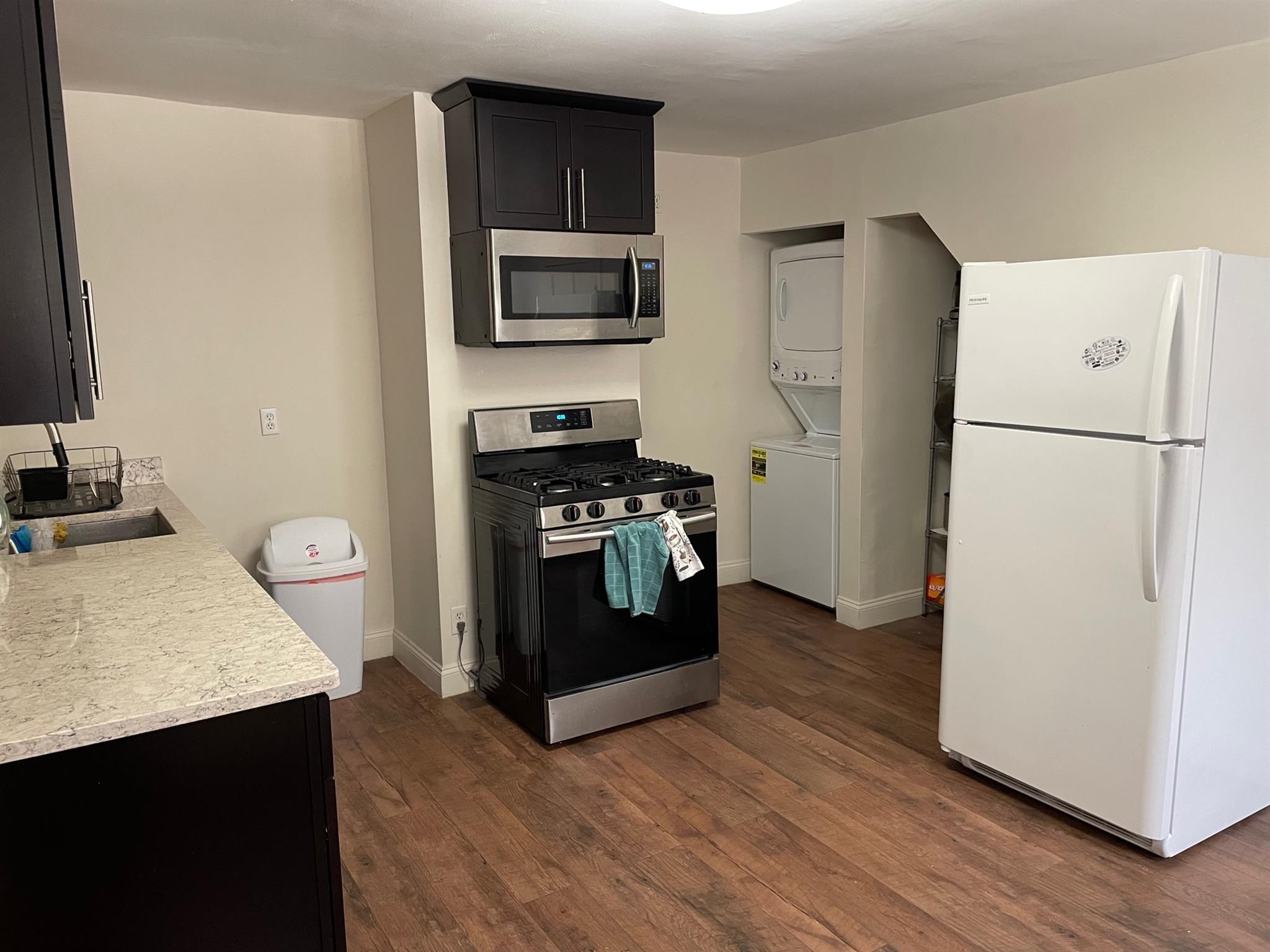 72 School St, Central Square