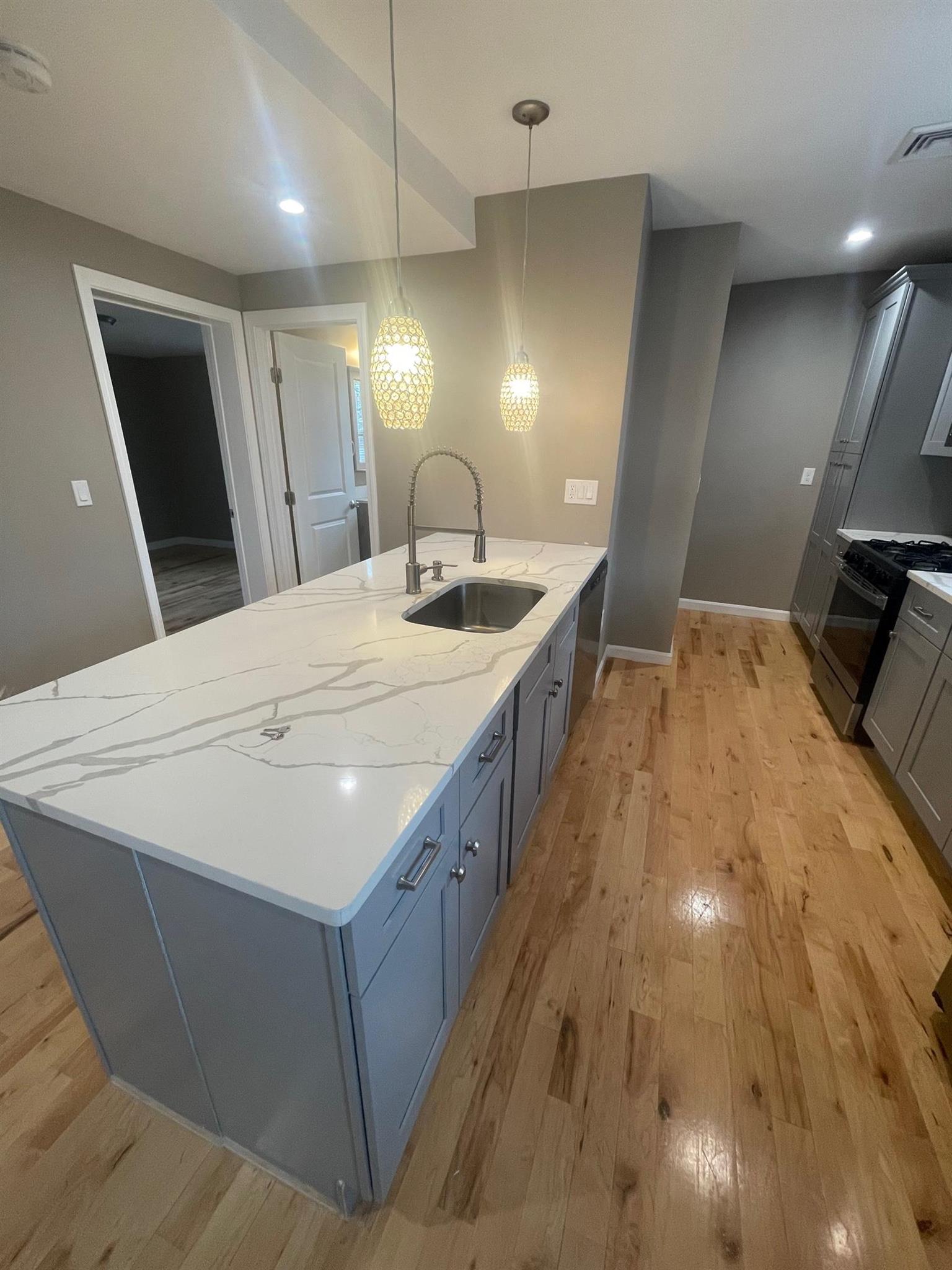 1 Theriault Ct, North Cambridge