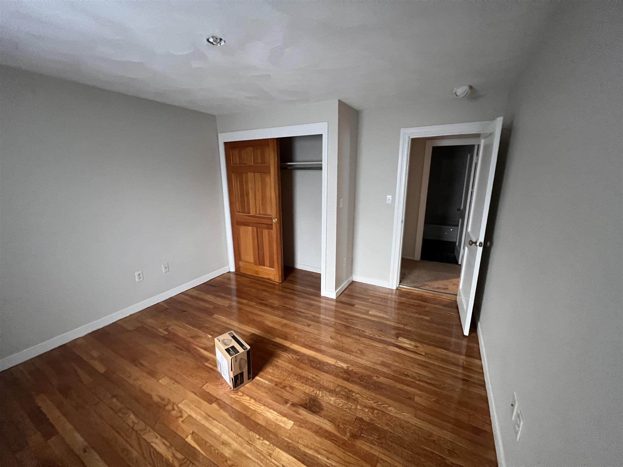 72 Washington St, Medford