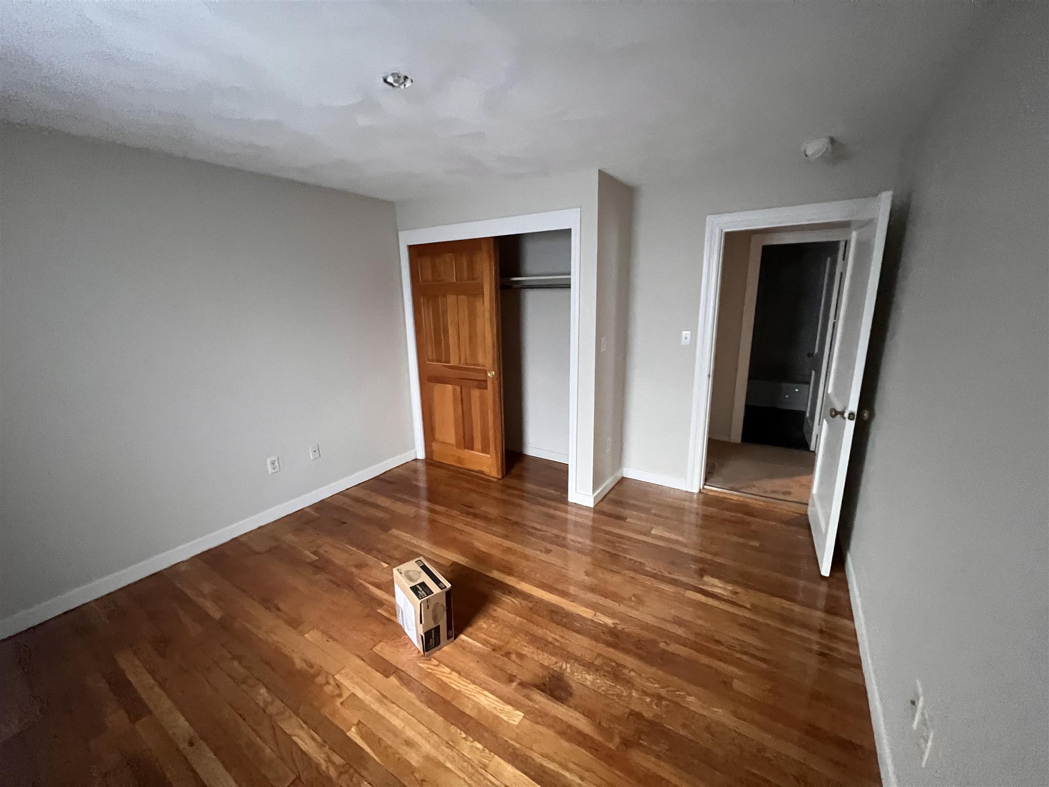 72 Washington St, Medford