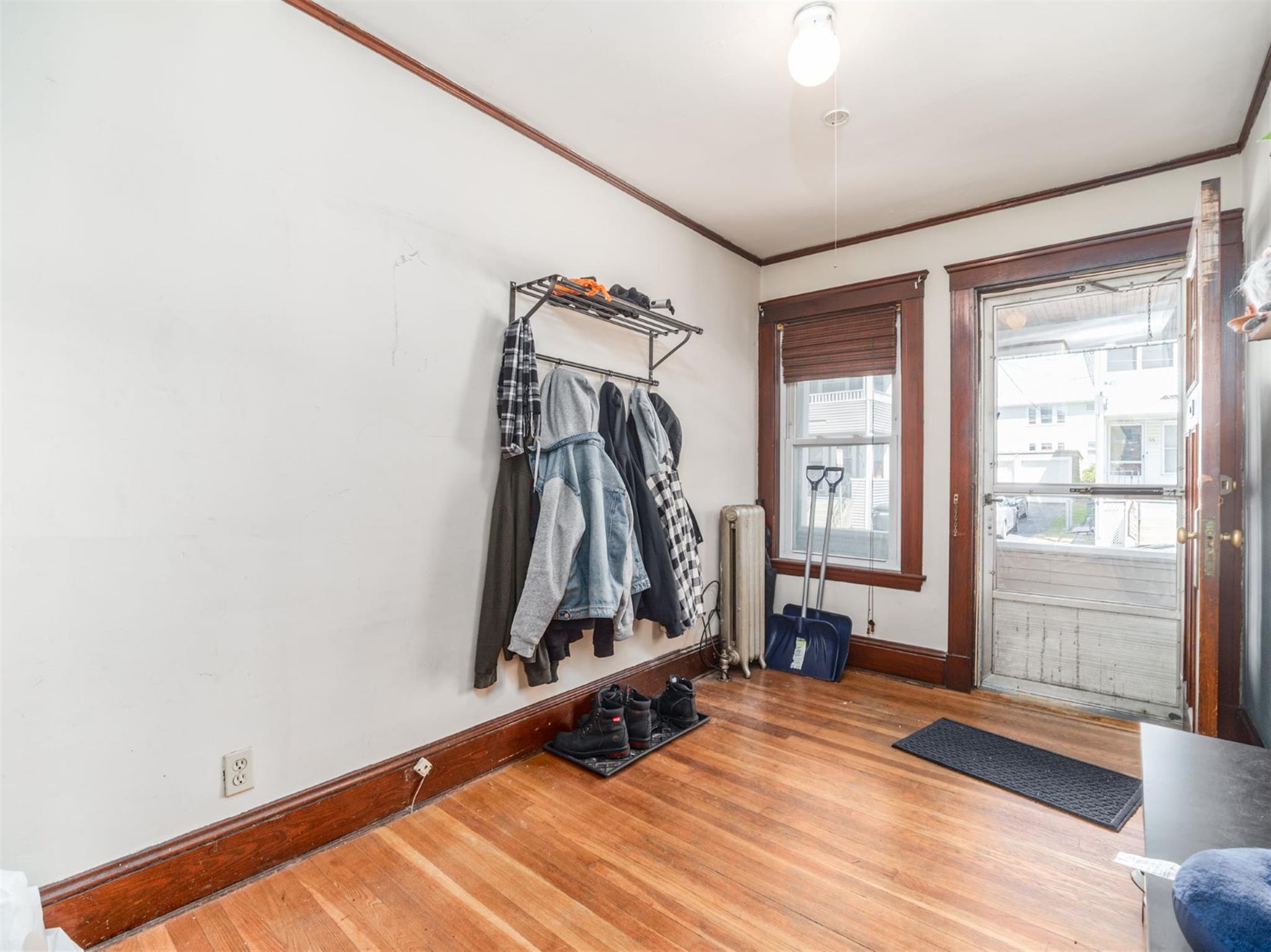 52 Upland Rd, Medford