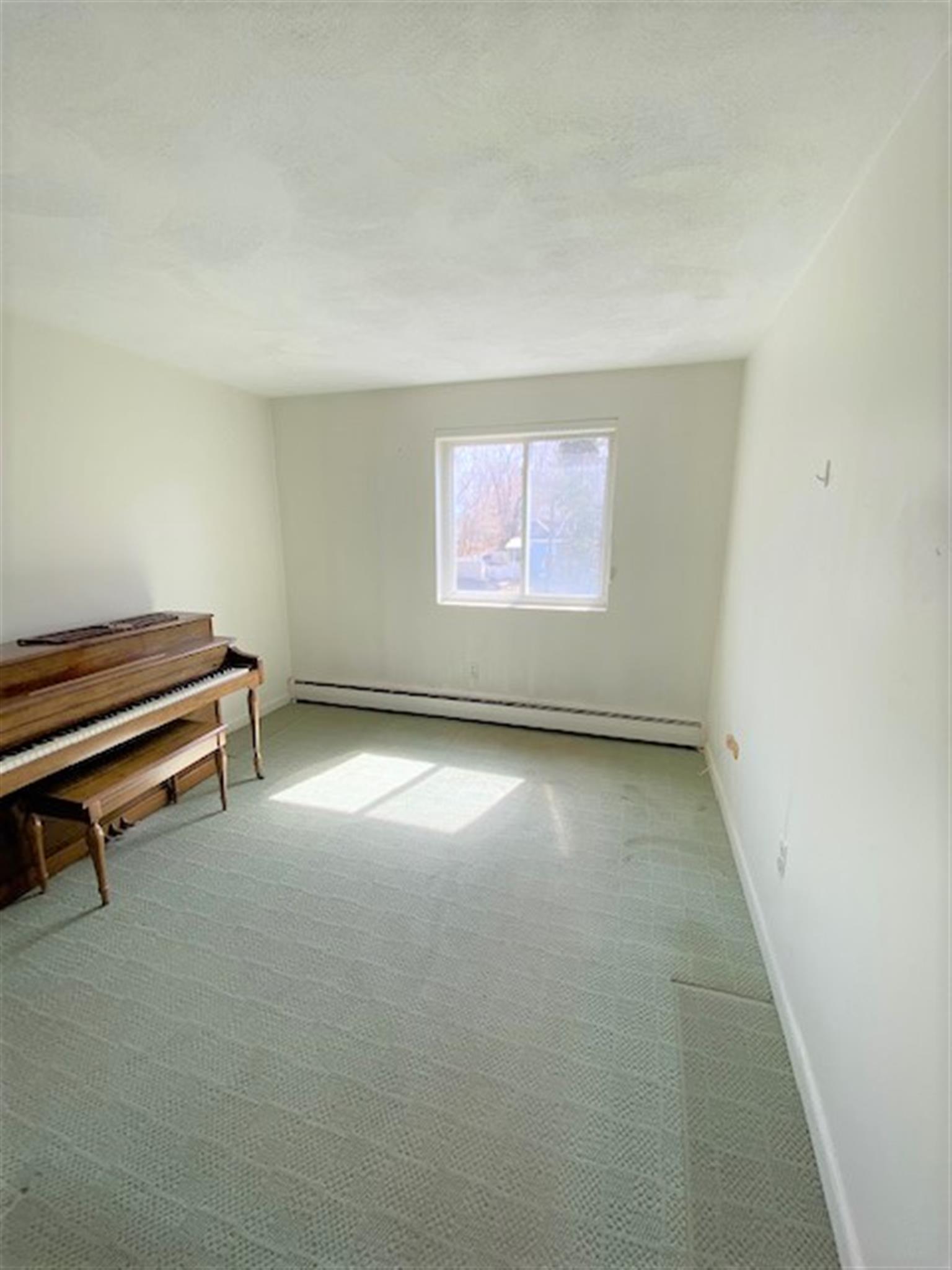 18 Hamilton Rd, Arlington