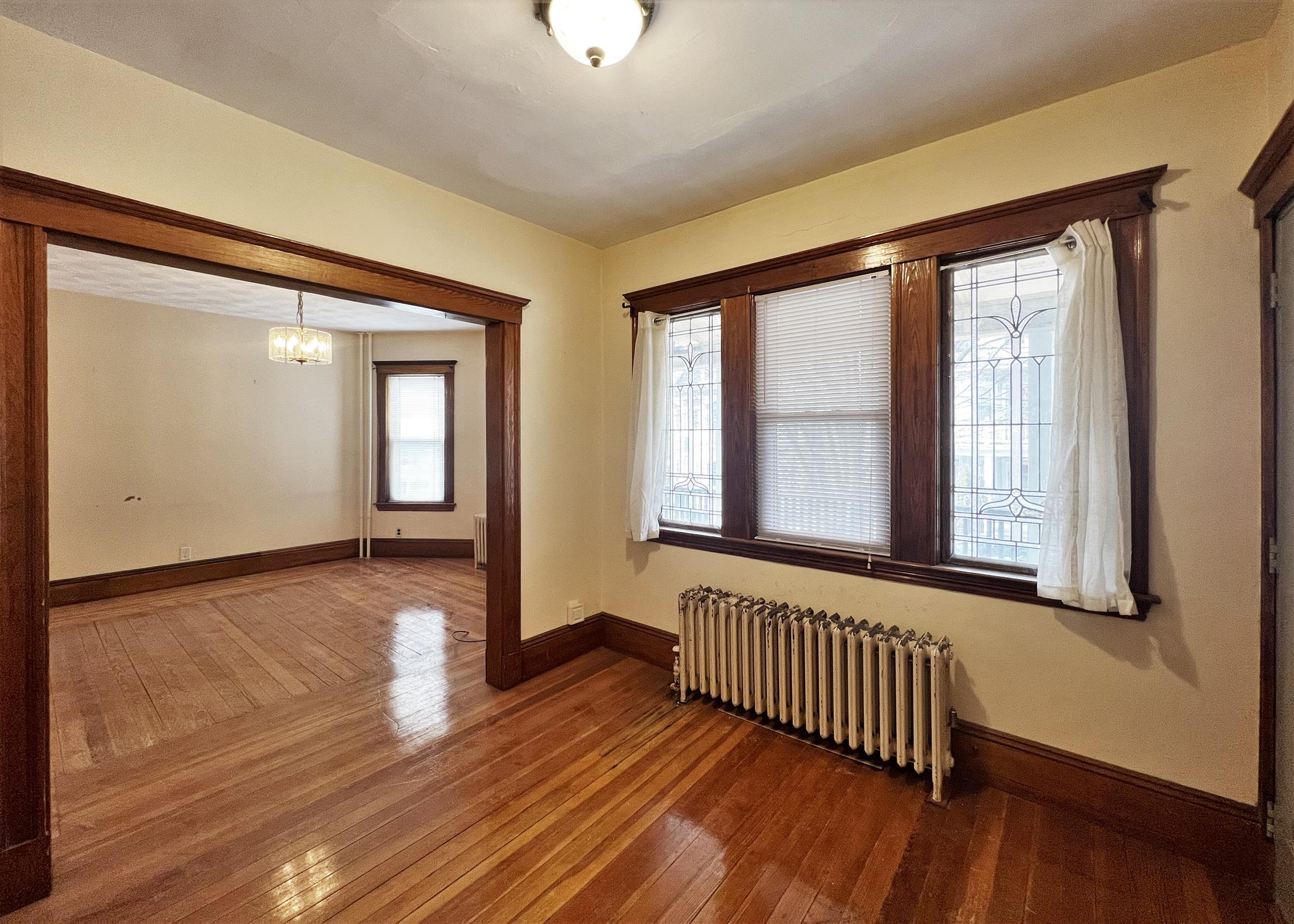 91 Bartlett St, Magoun Square