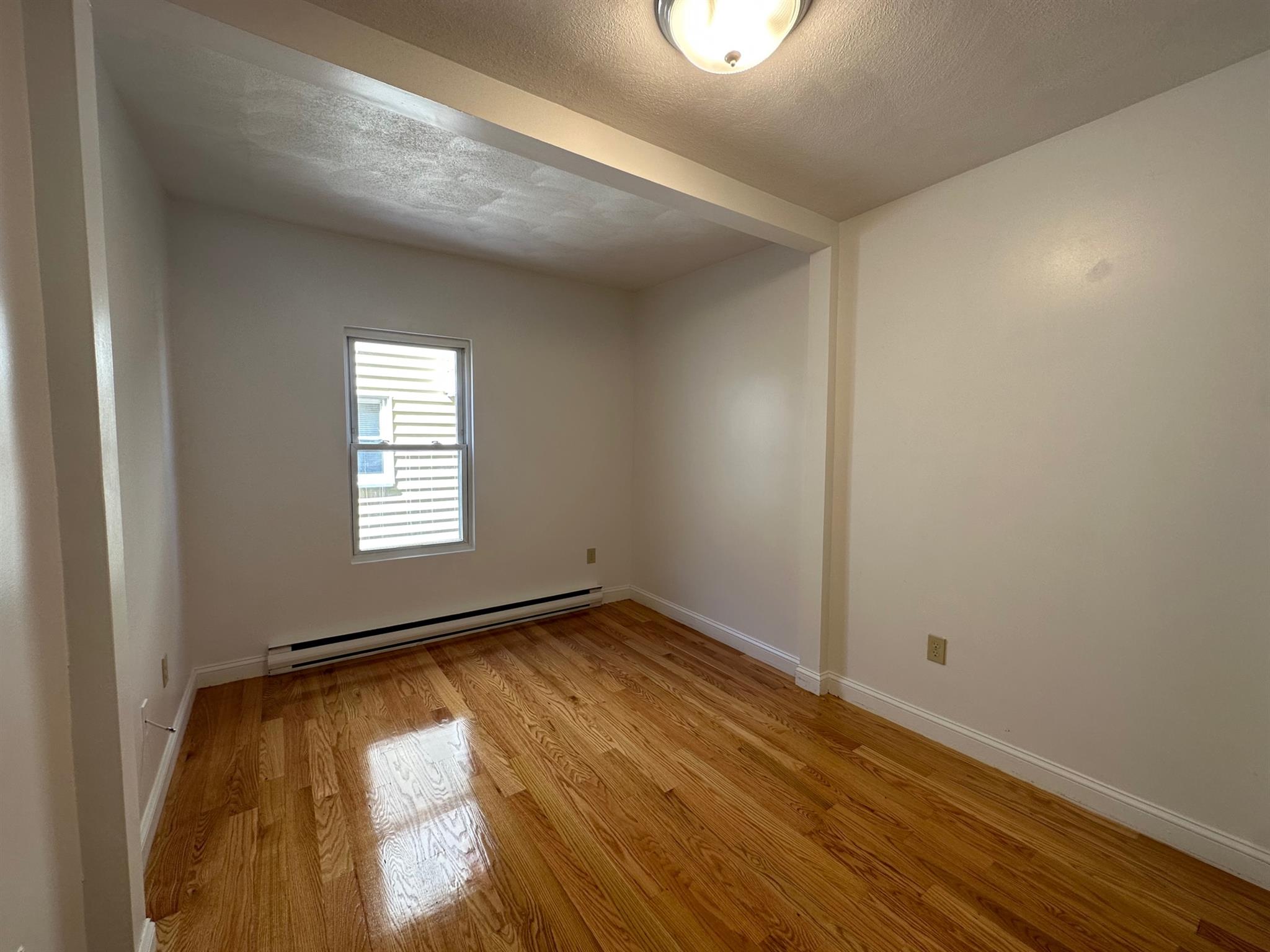 12 Winter St, Davis Square