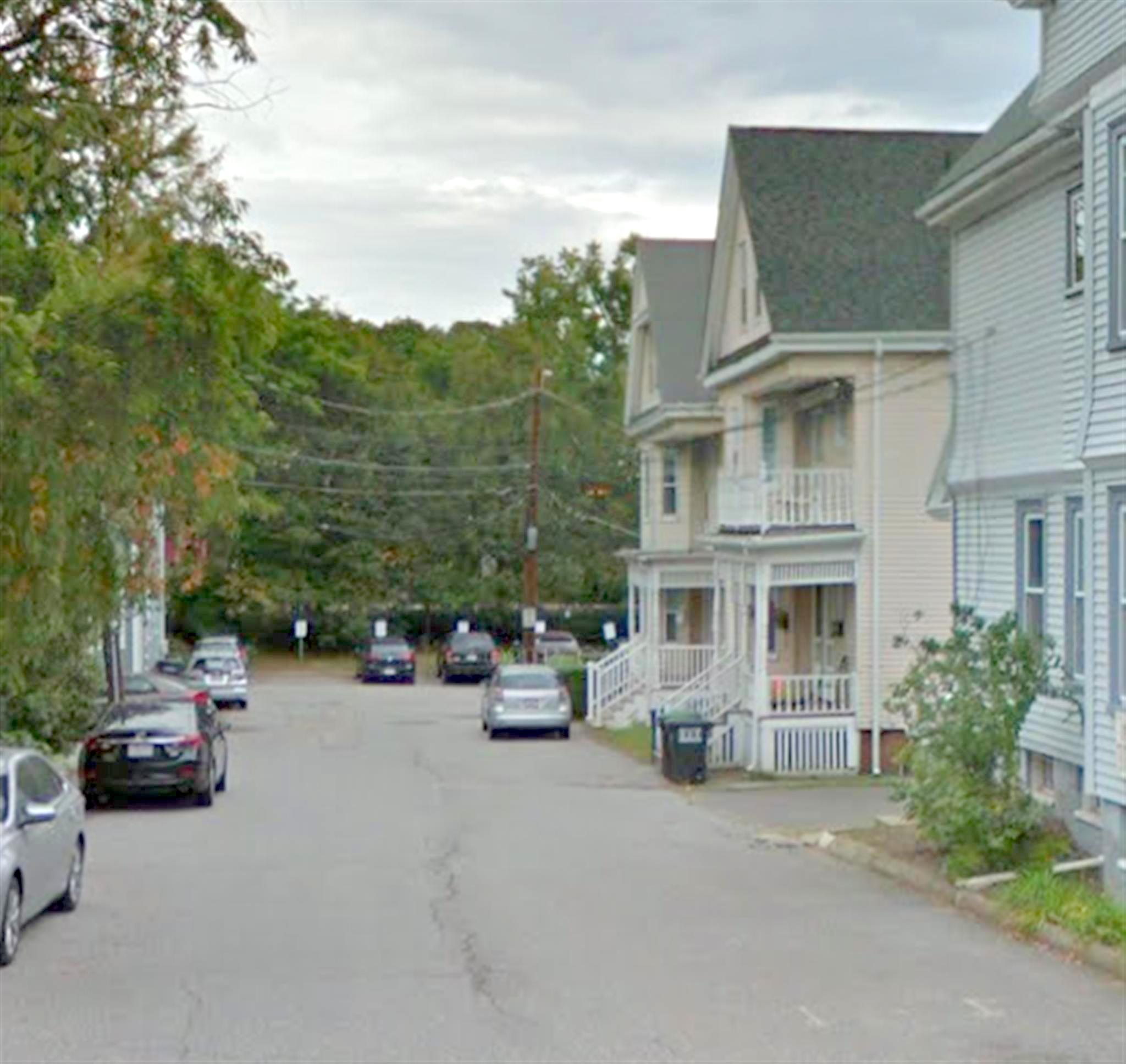 24 Ellington Rd, Davis Square