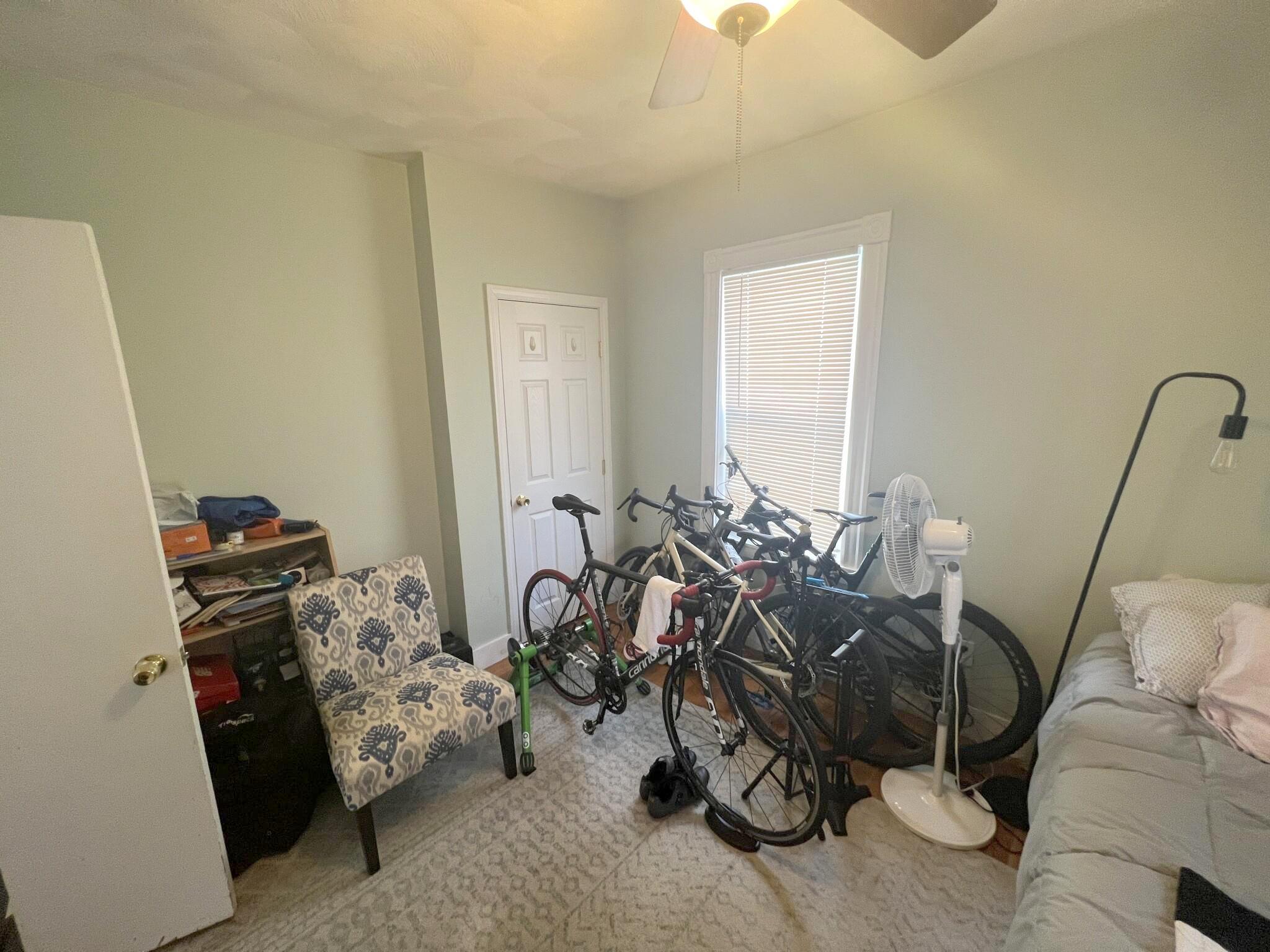 24 Ellington Rd, Davis Square