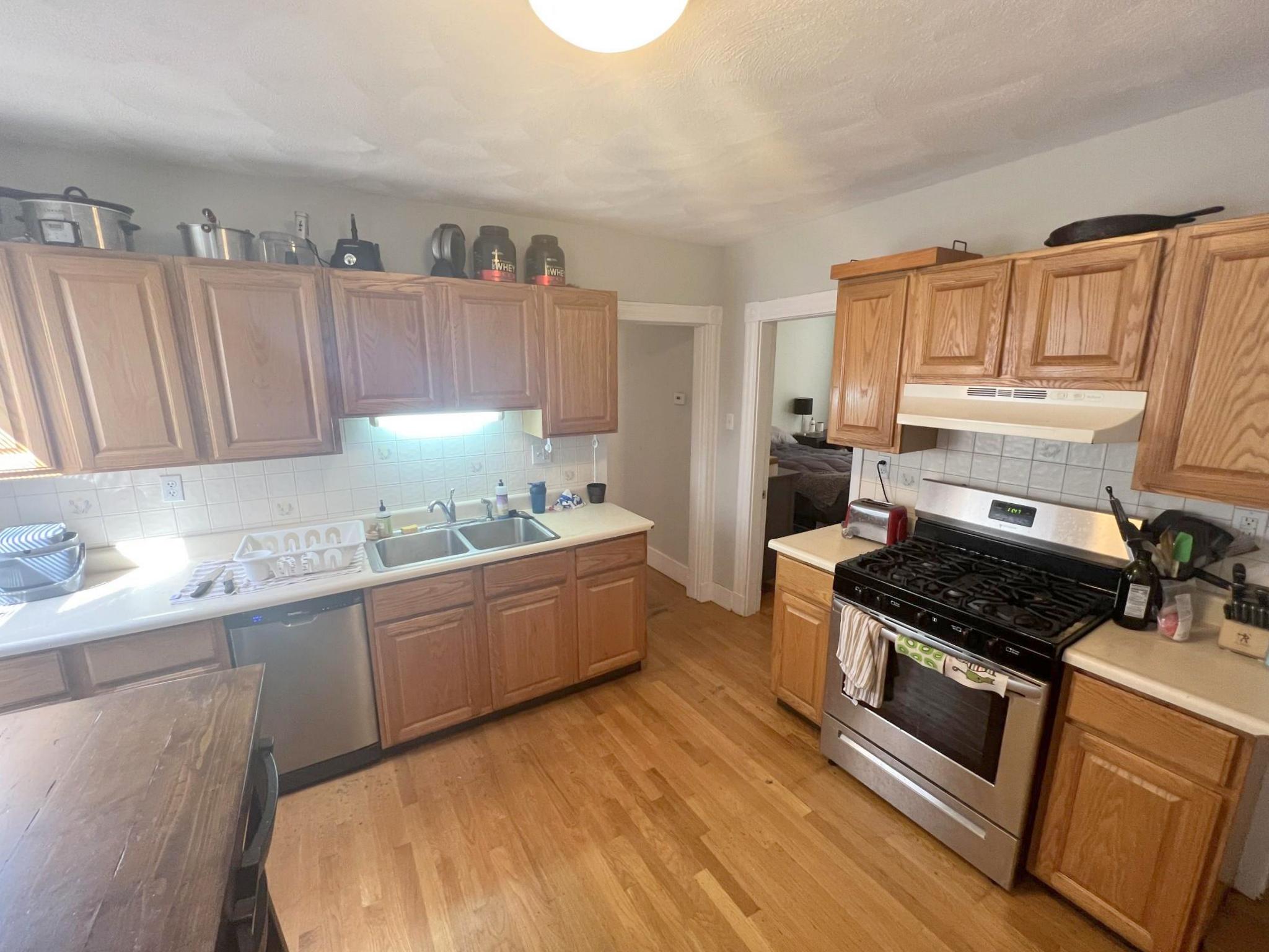 24 Ellington Rd, Davis Square