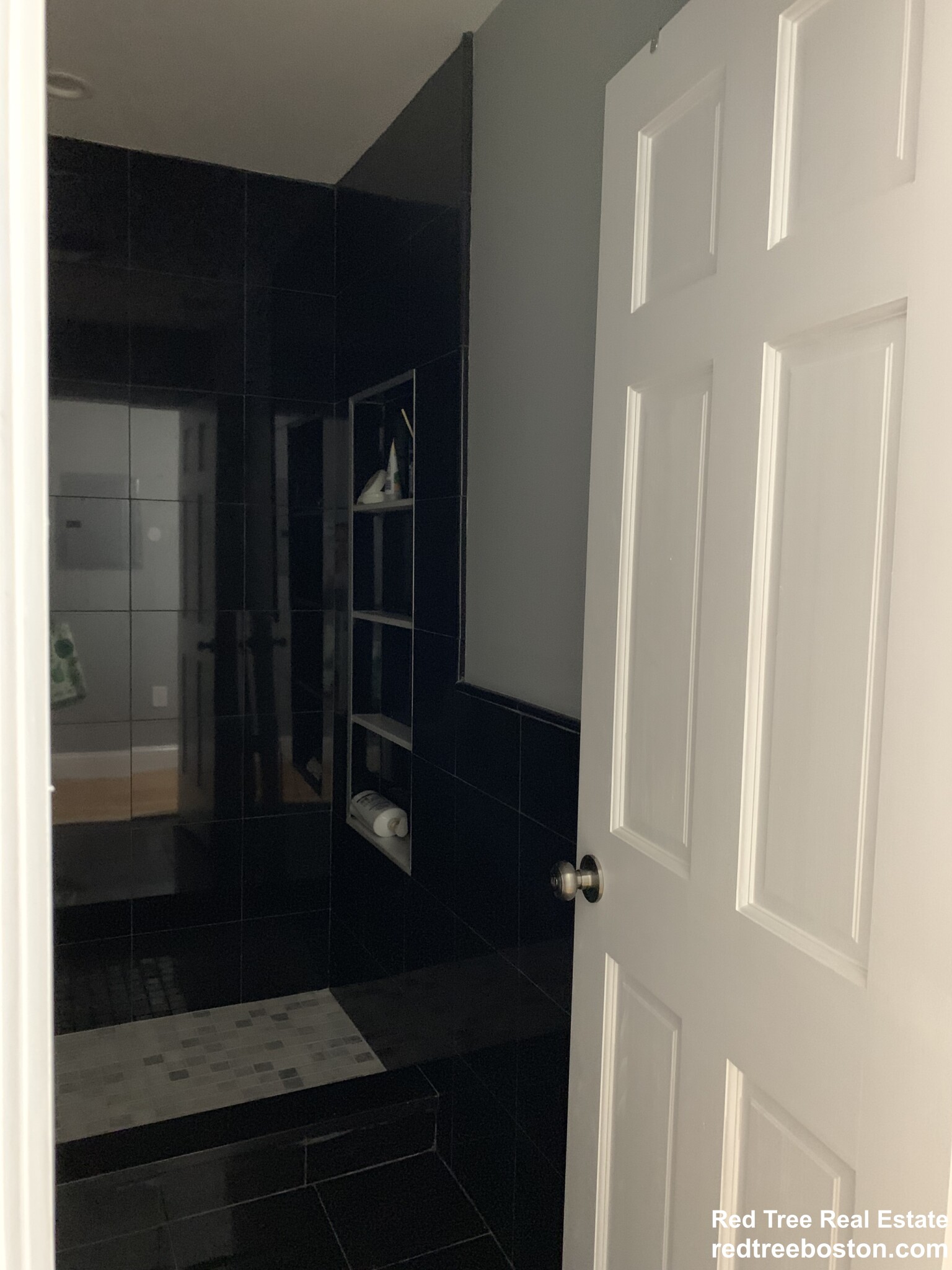 146 Hillside St, Mission Hill