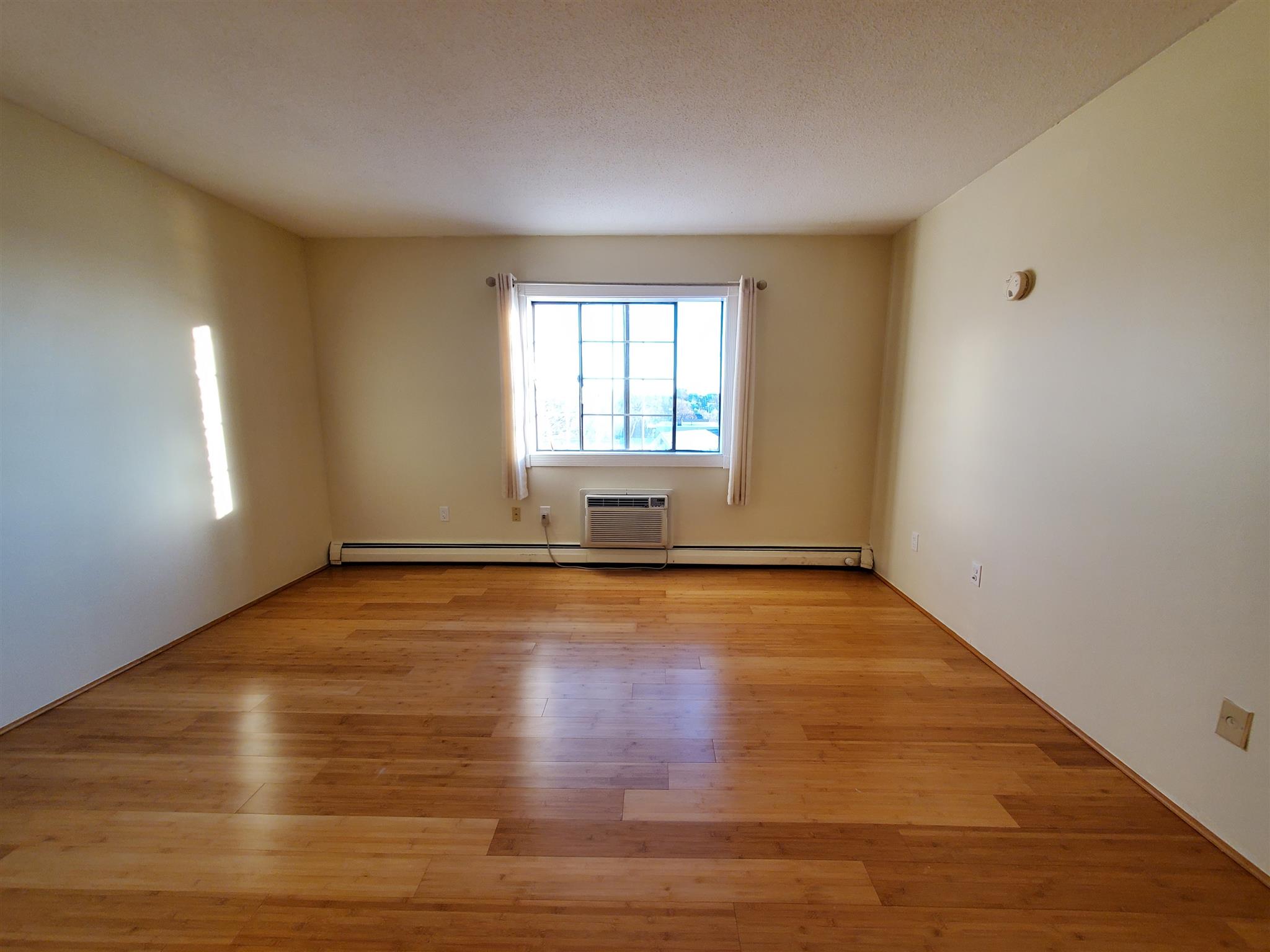 474 Broadway, Magoun Square