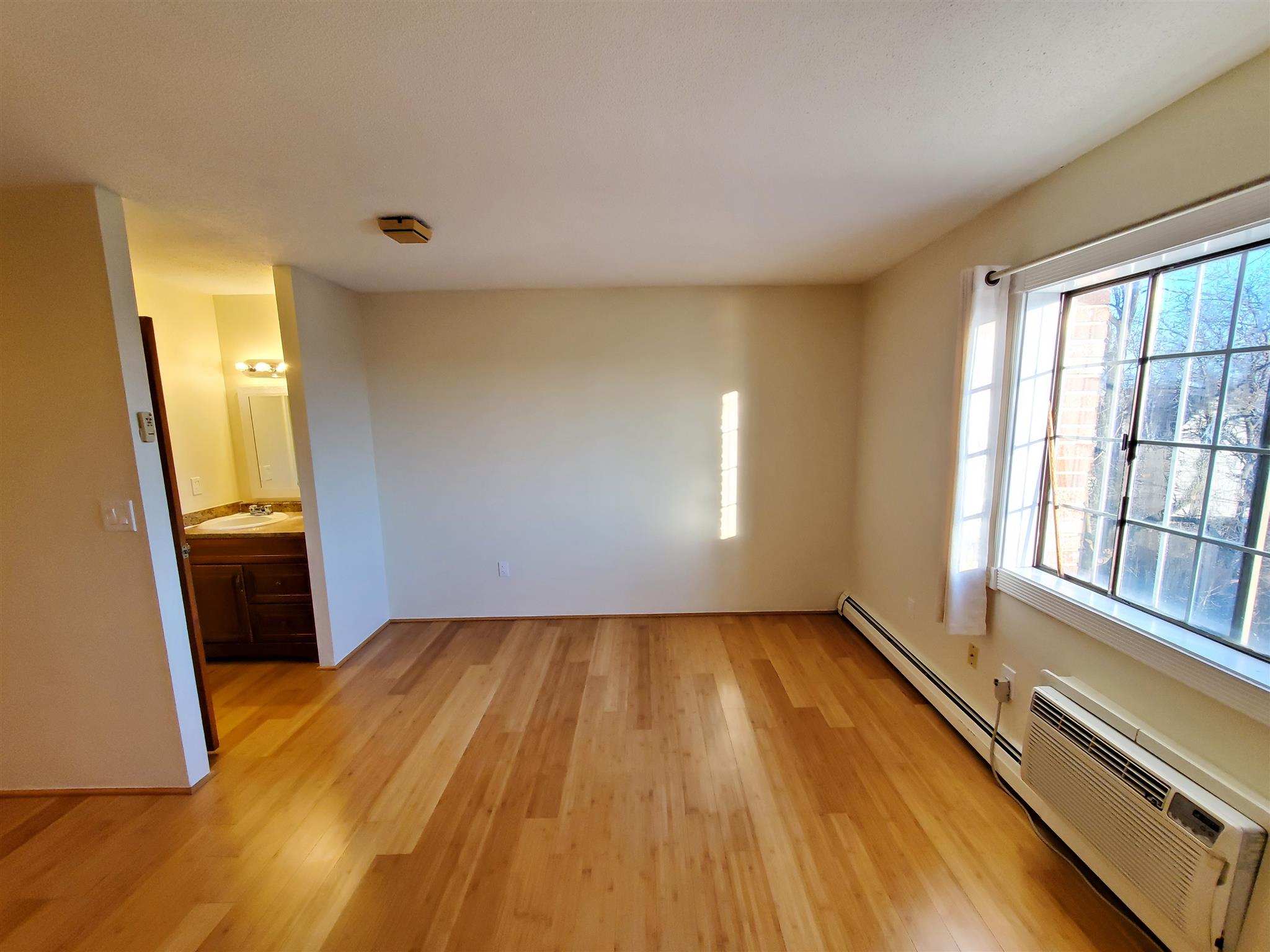 474 Broadway, Magoun Square