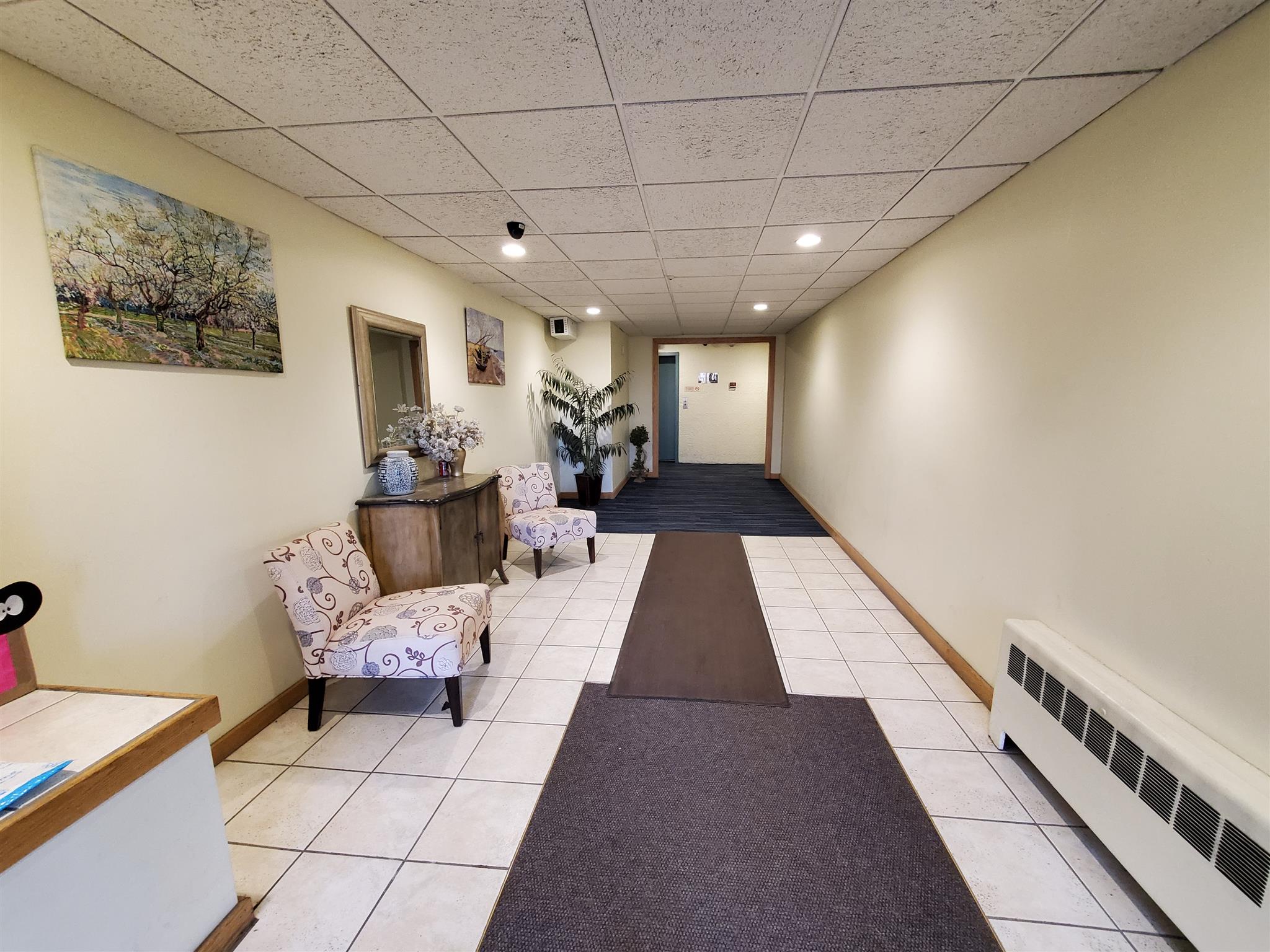 474 Broadway, Magoun Square