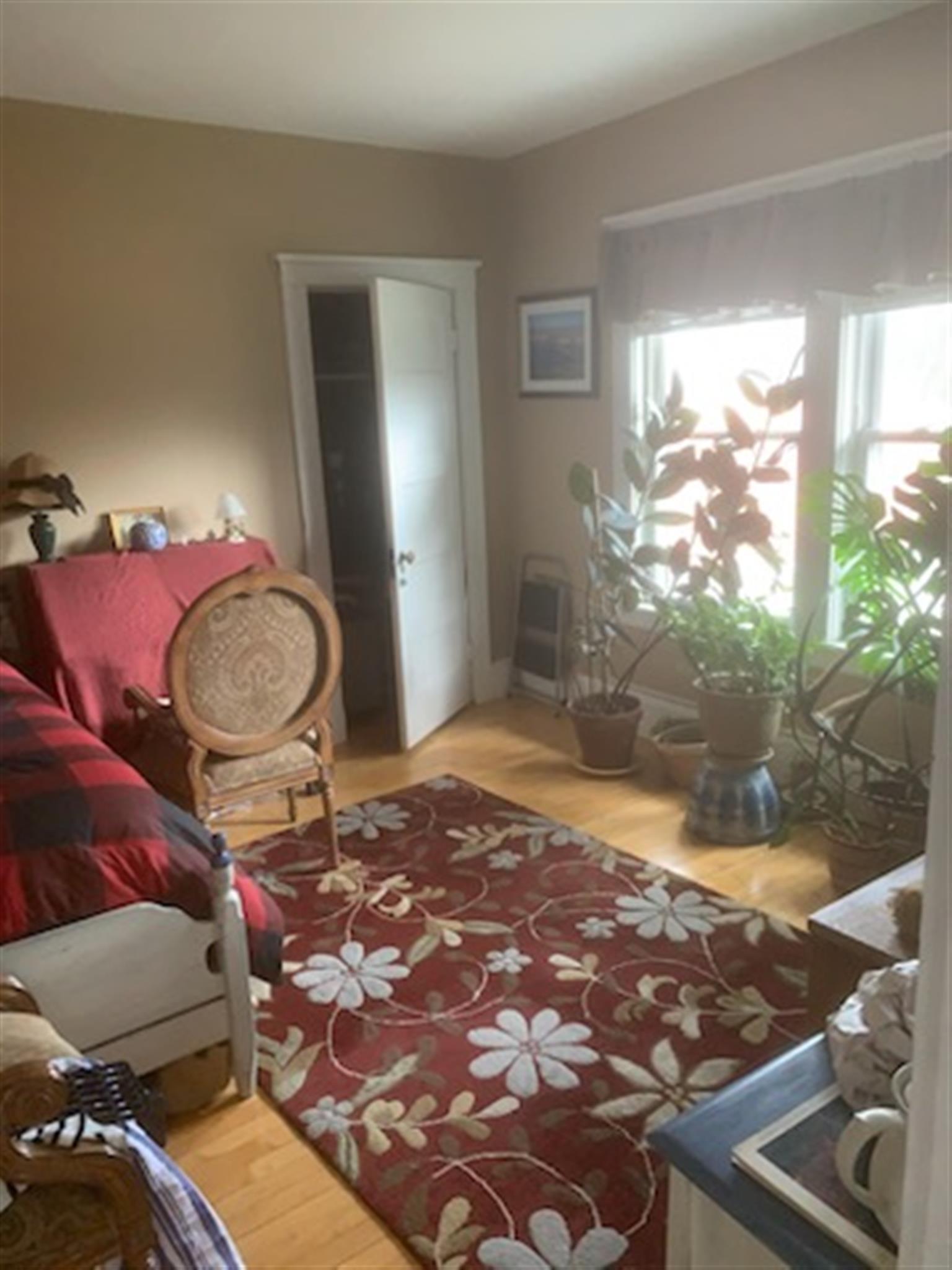 95 Lexington Ave, Huron Village