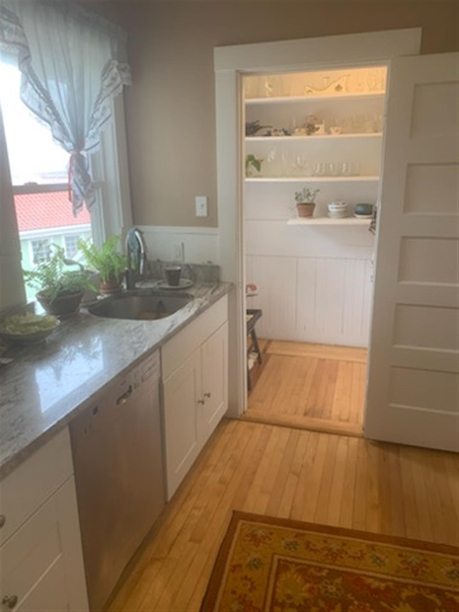 95 Lexington Ave, West Cambridge