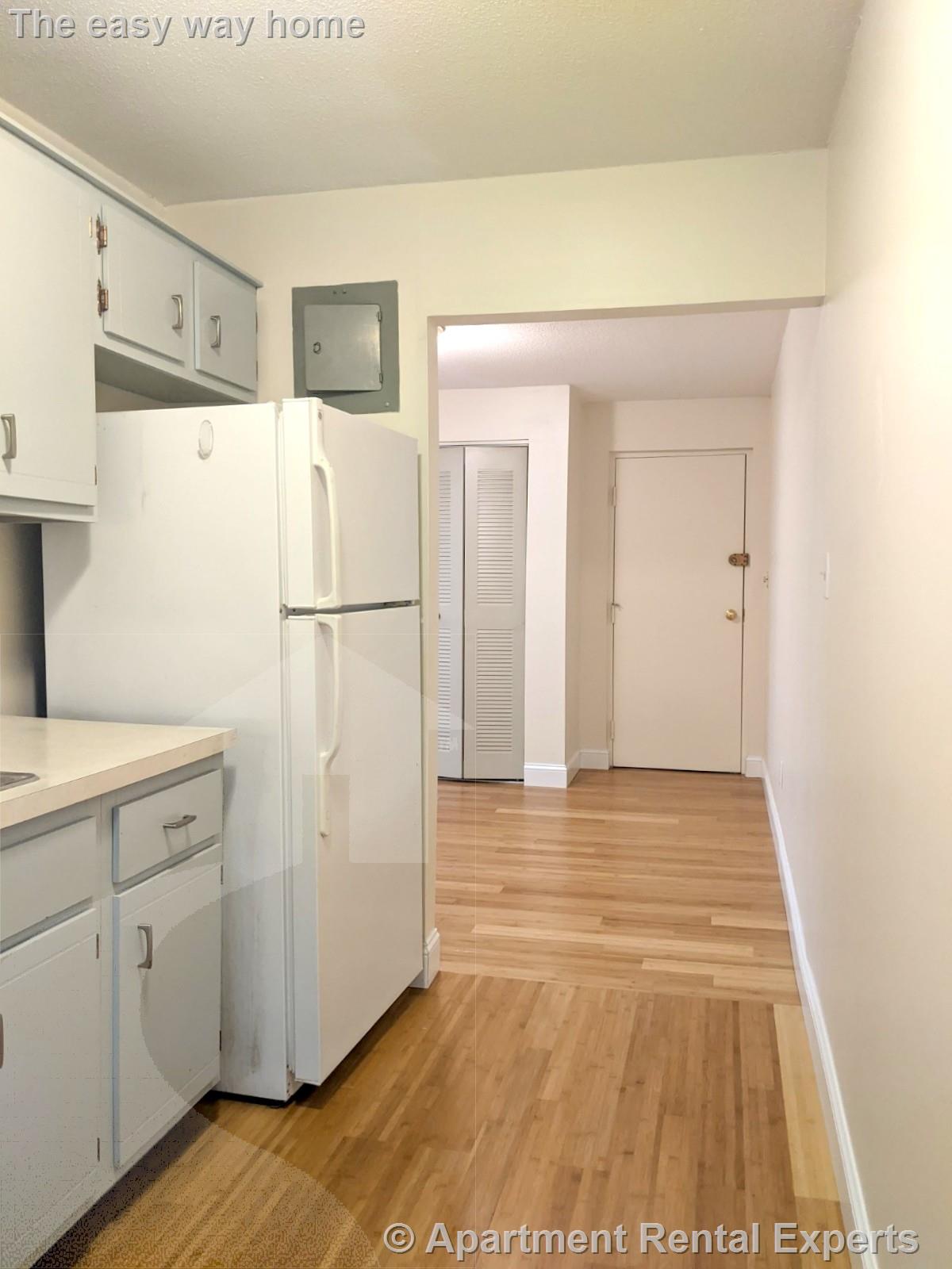 12 Cameron, Davis Square