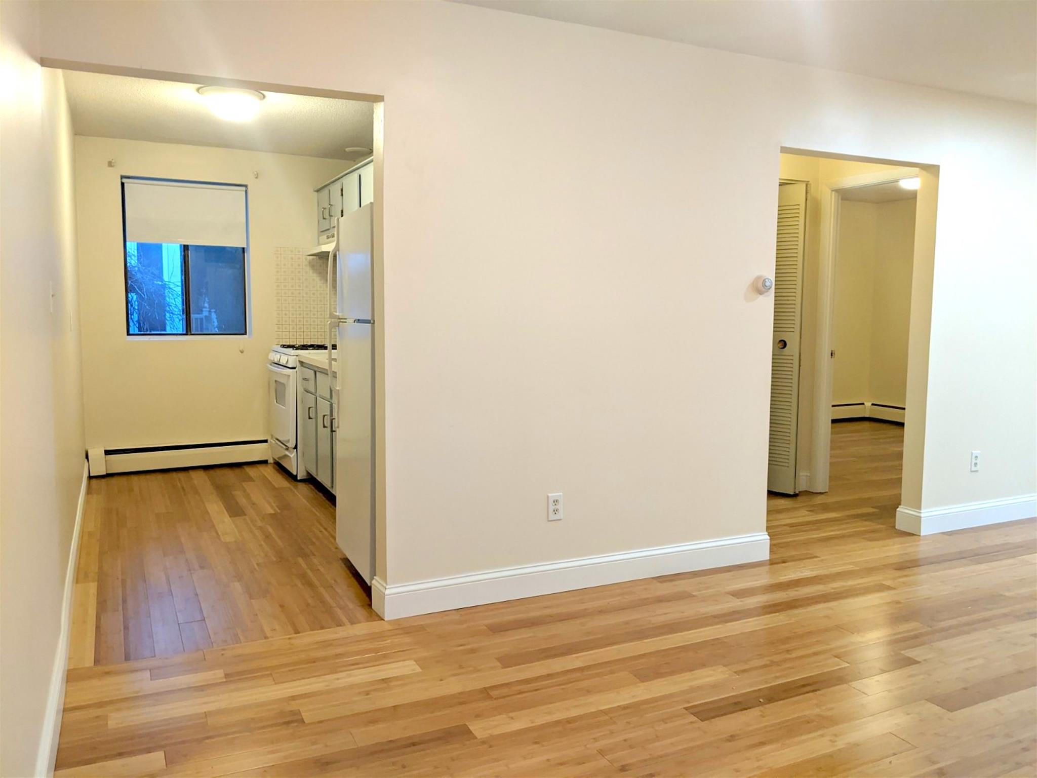 12 Cameron Ave, Davis Square