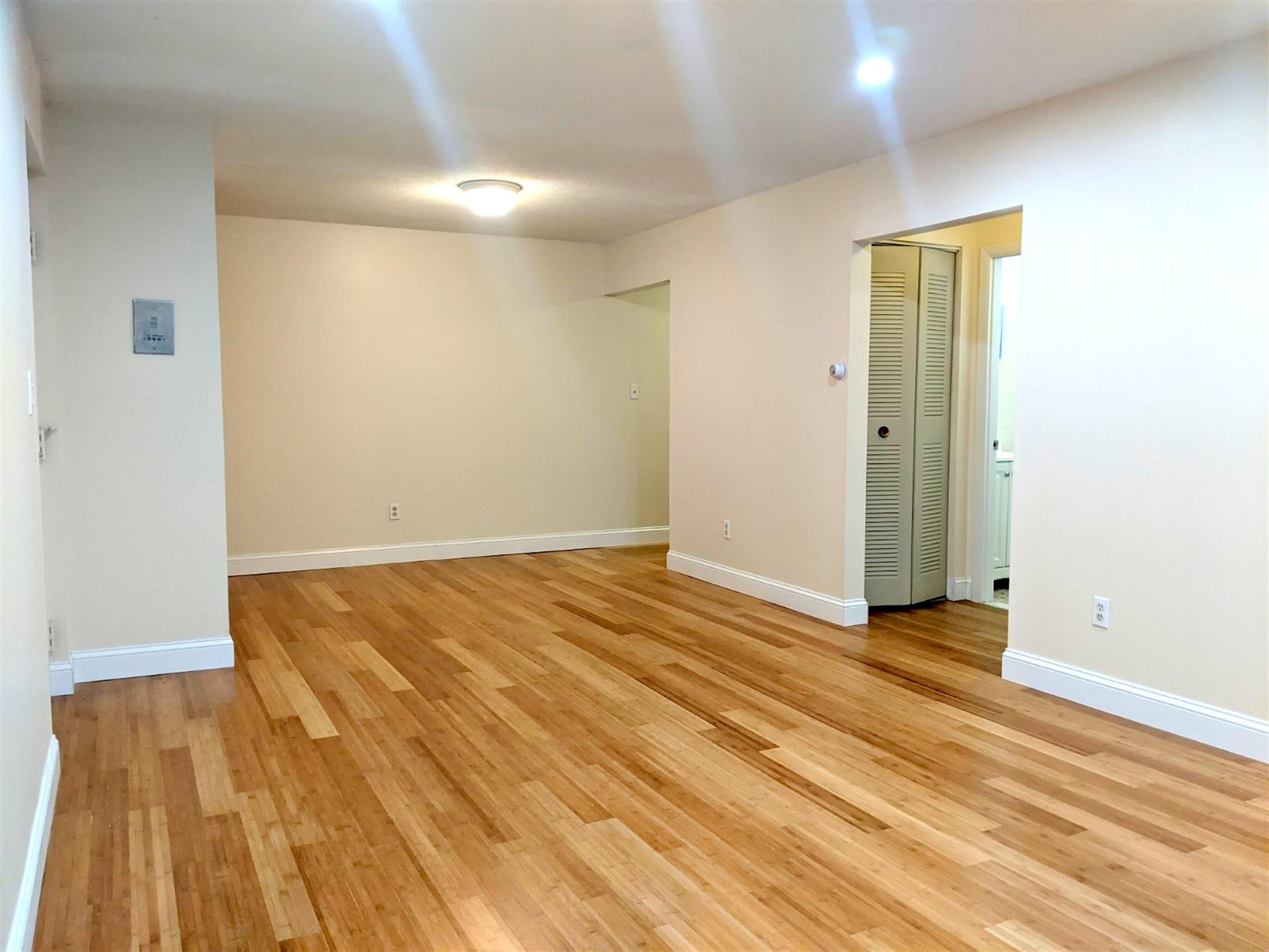 12 Cameron Ave, Davis Square