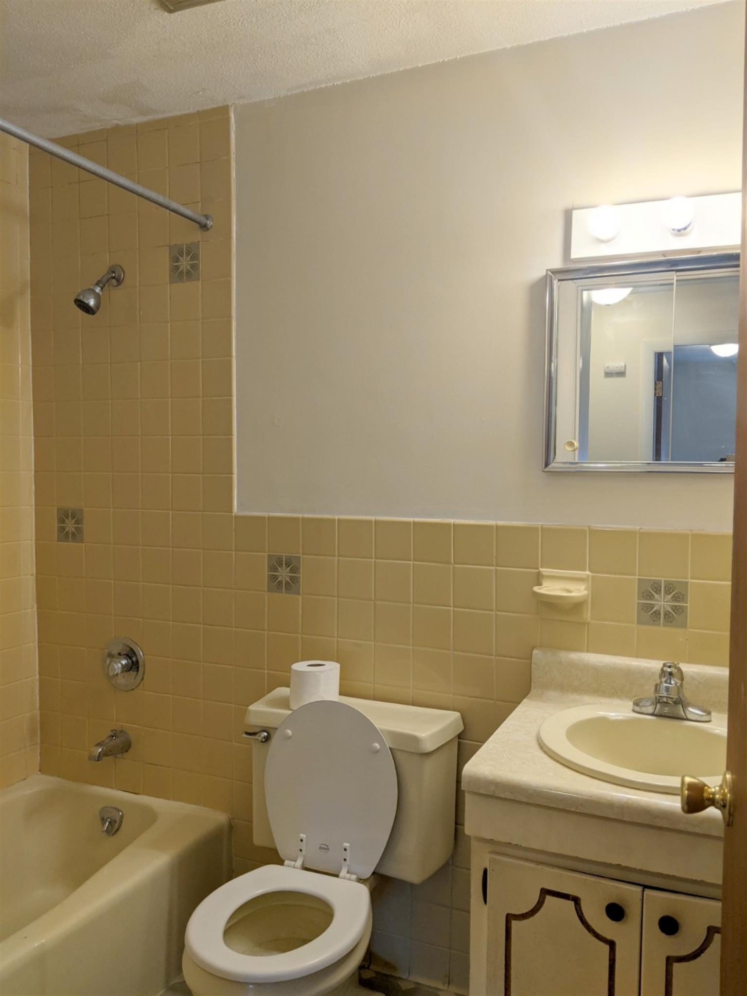 84 Newbury St, Teele Square