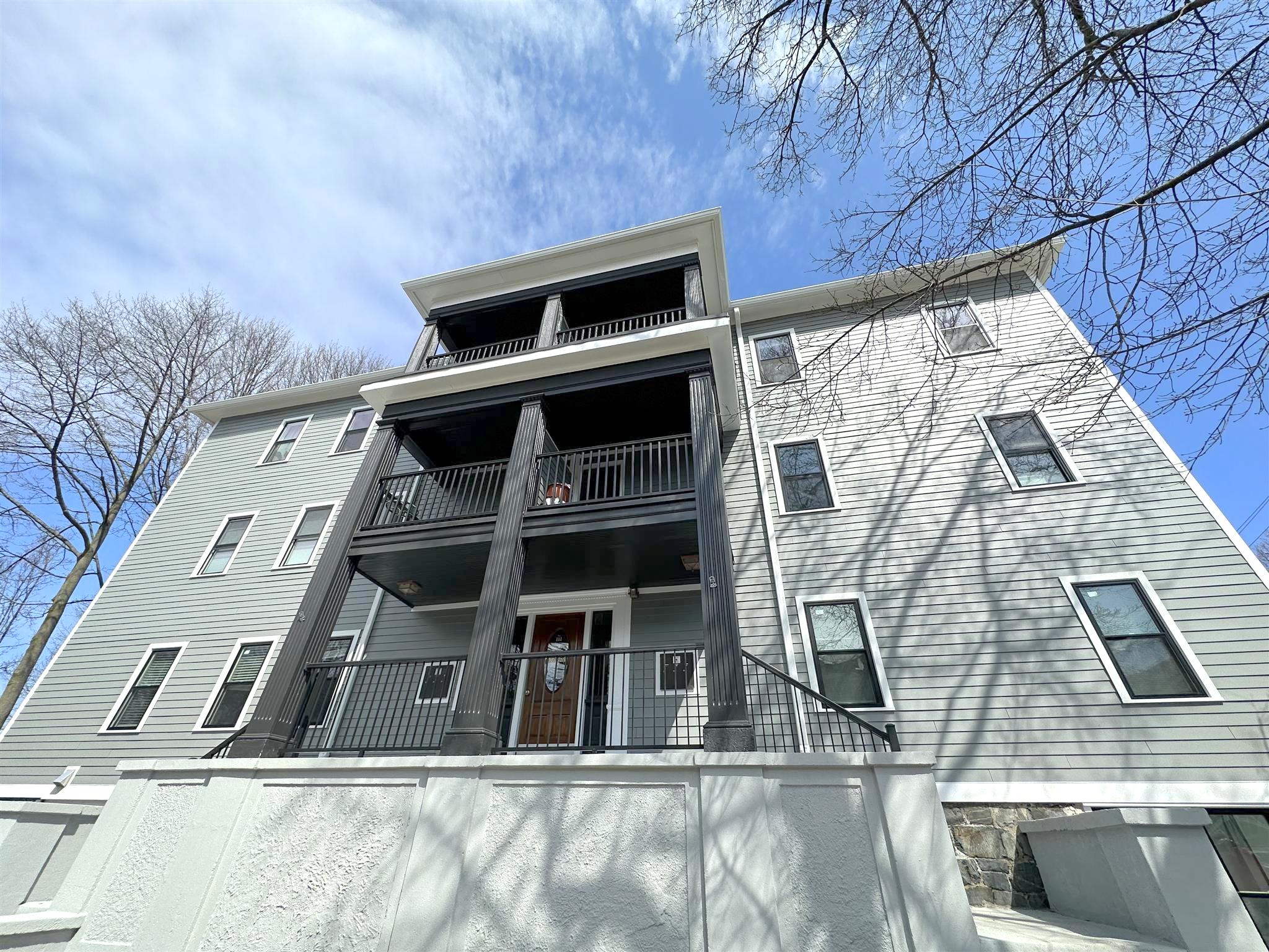 111 Woodstock St, West Somerville