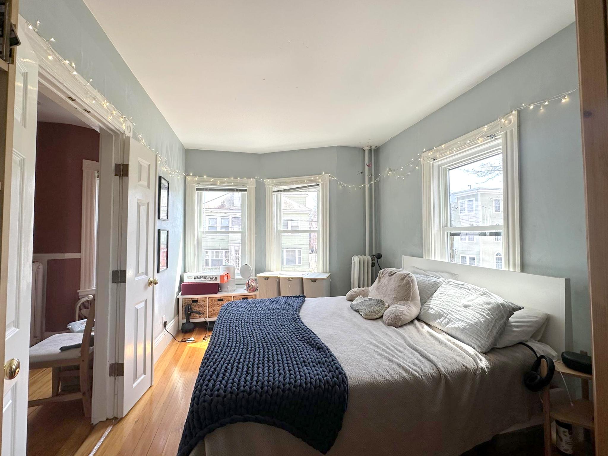 111 Woodstock St, West Somerville