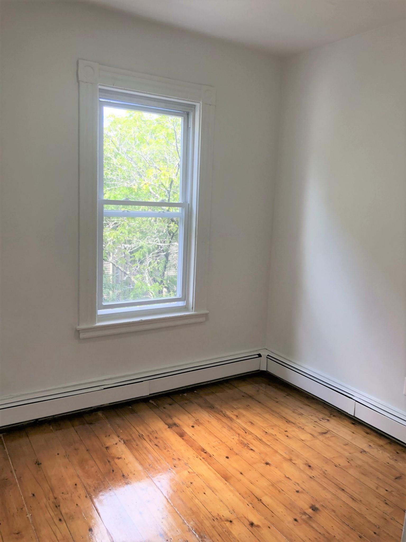 254 Windsor St, Central Square