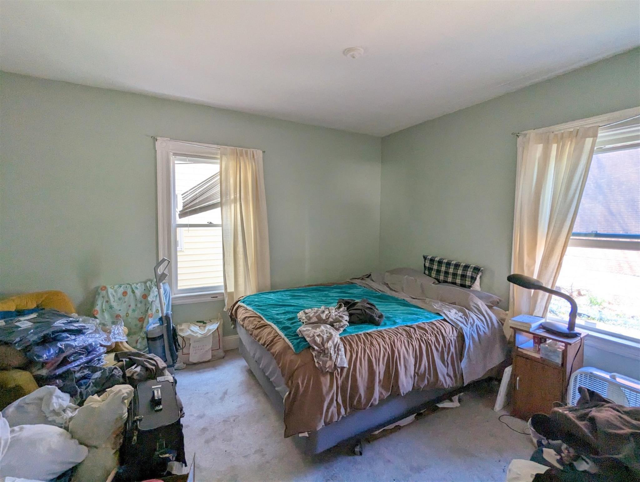 89 Yorktown St, Davis Square